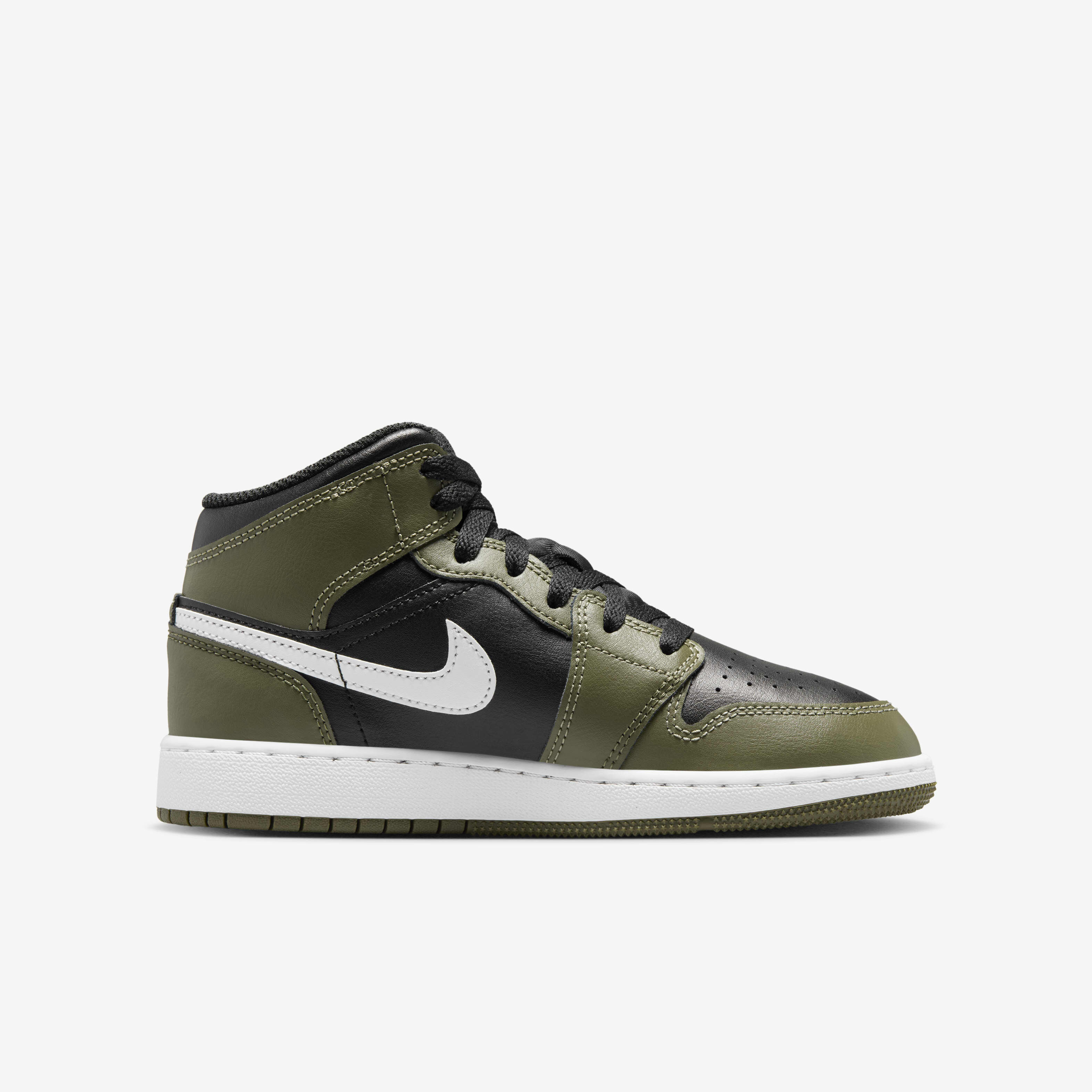 Buy Air Jordan 1 Mid Older Kids Shoes Nike Saudi Official