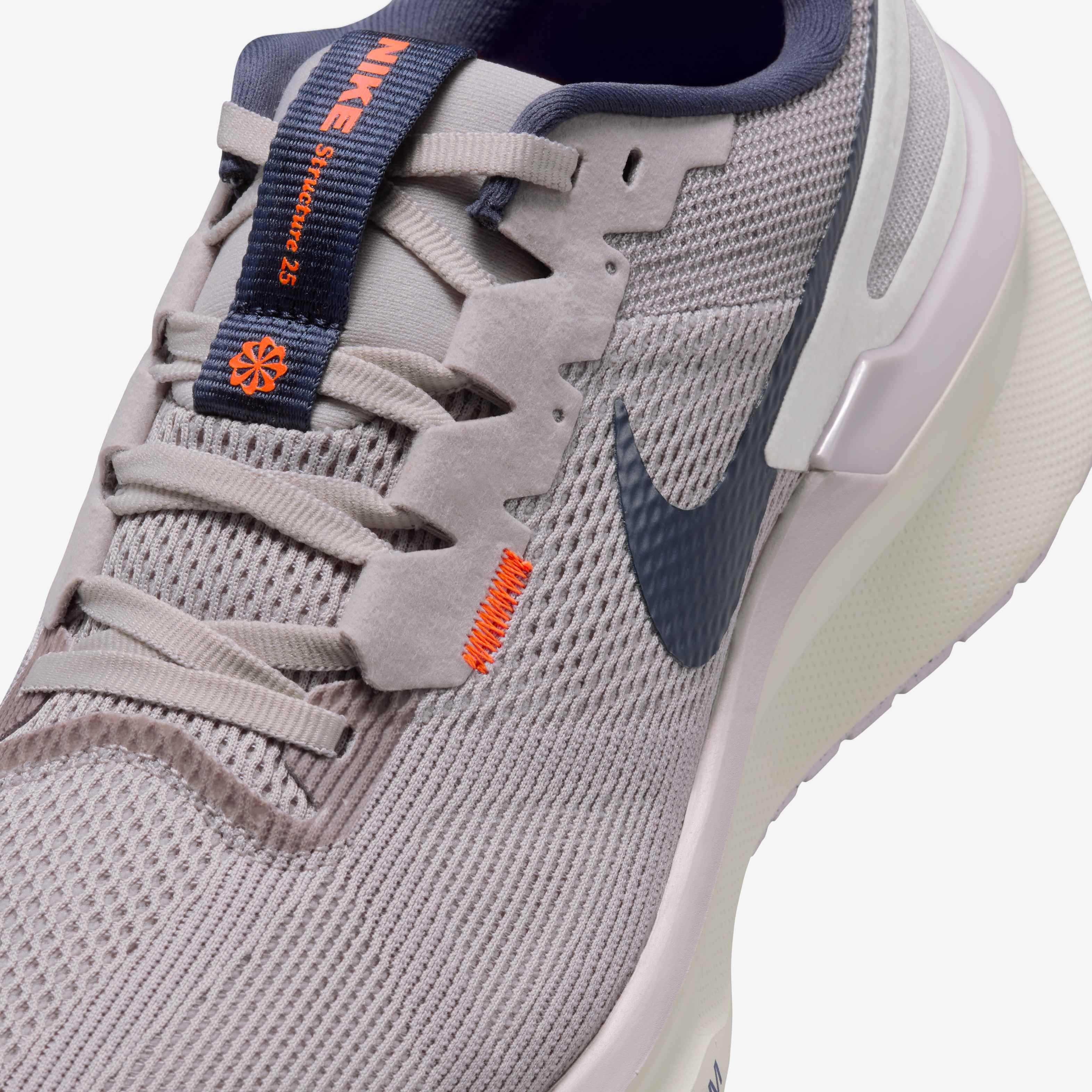 Nike Structure 25 image number 7