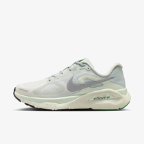 Nike Structure Plus
