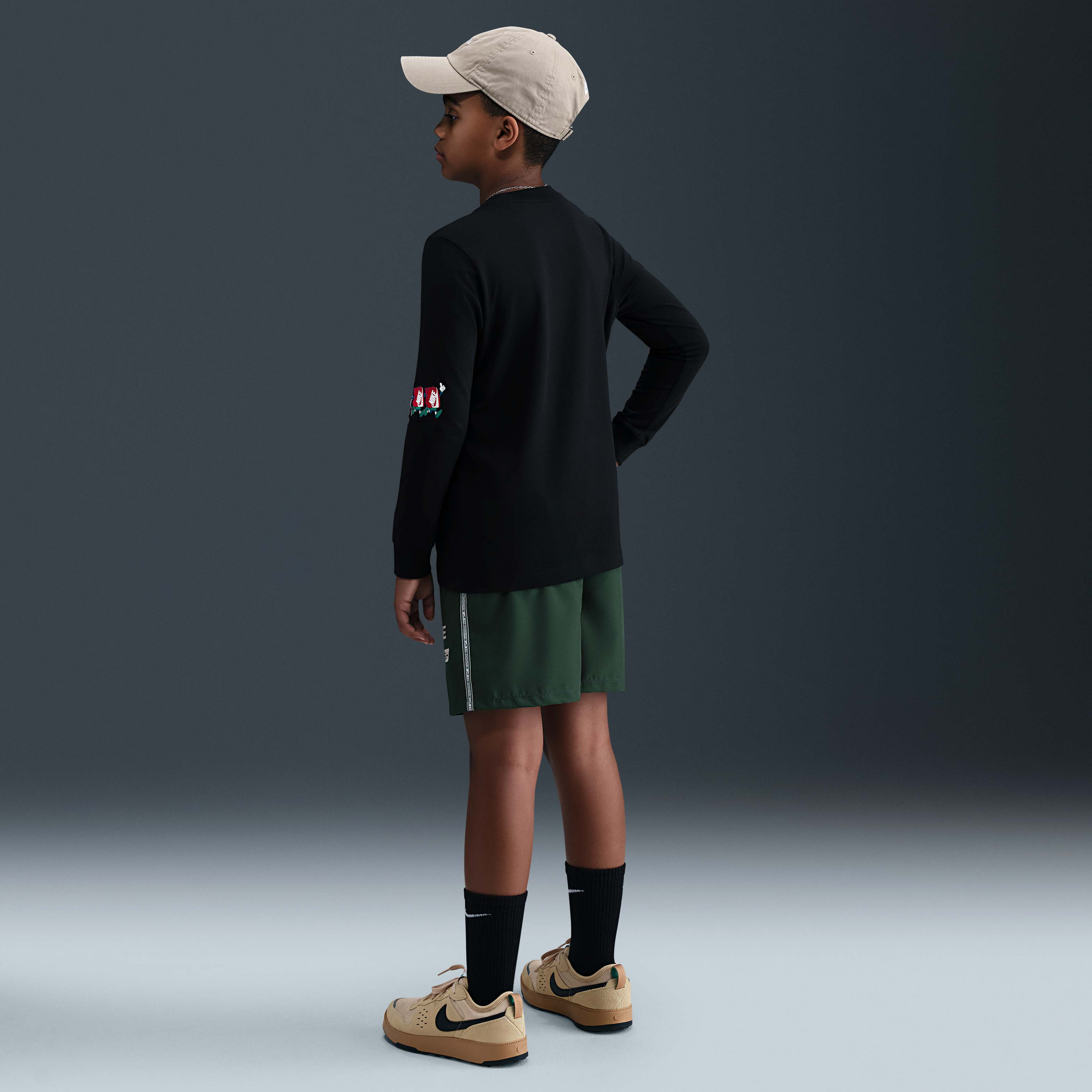 Nike Sportswear image number 14