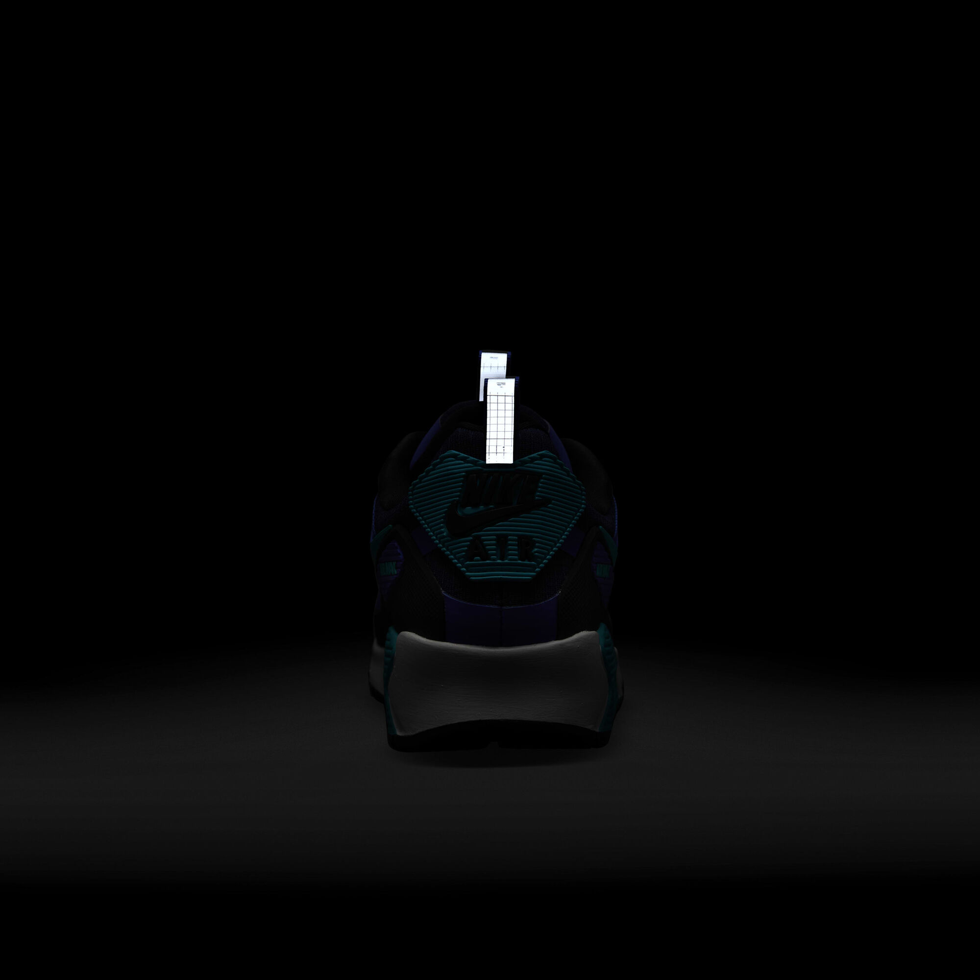 Zoom image