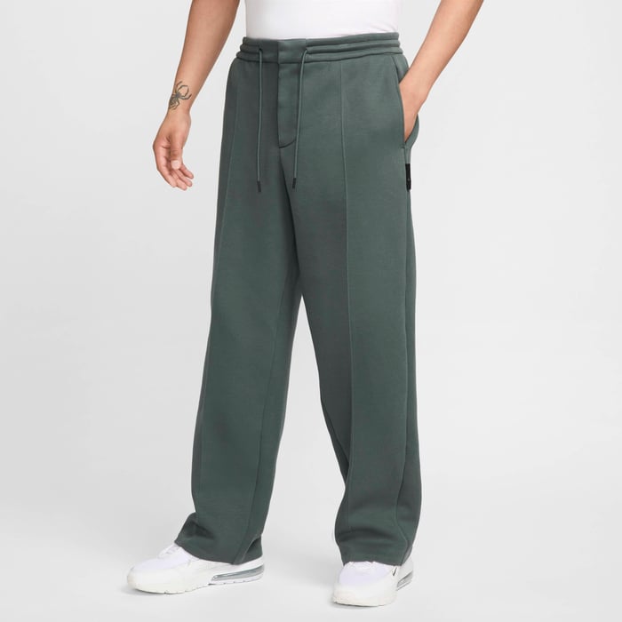 Nike Tech image number 0 Nike Tech image number 0