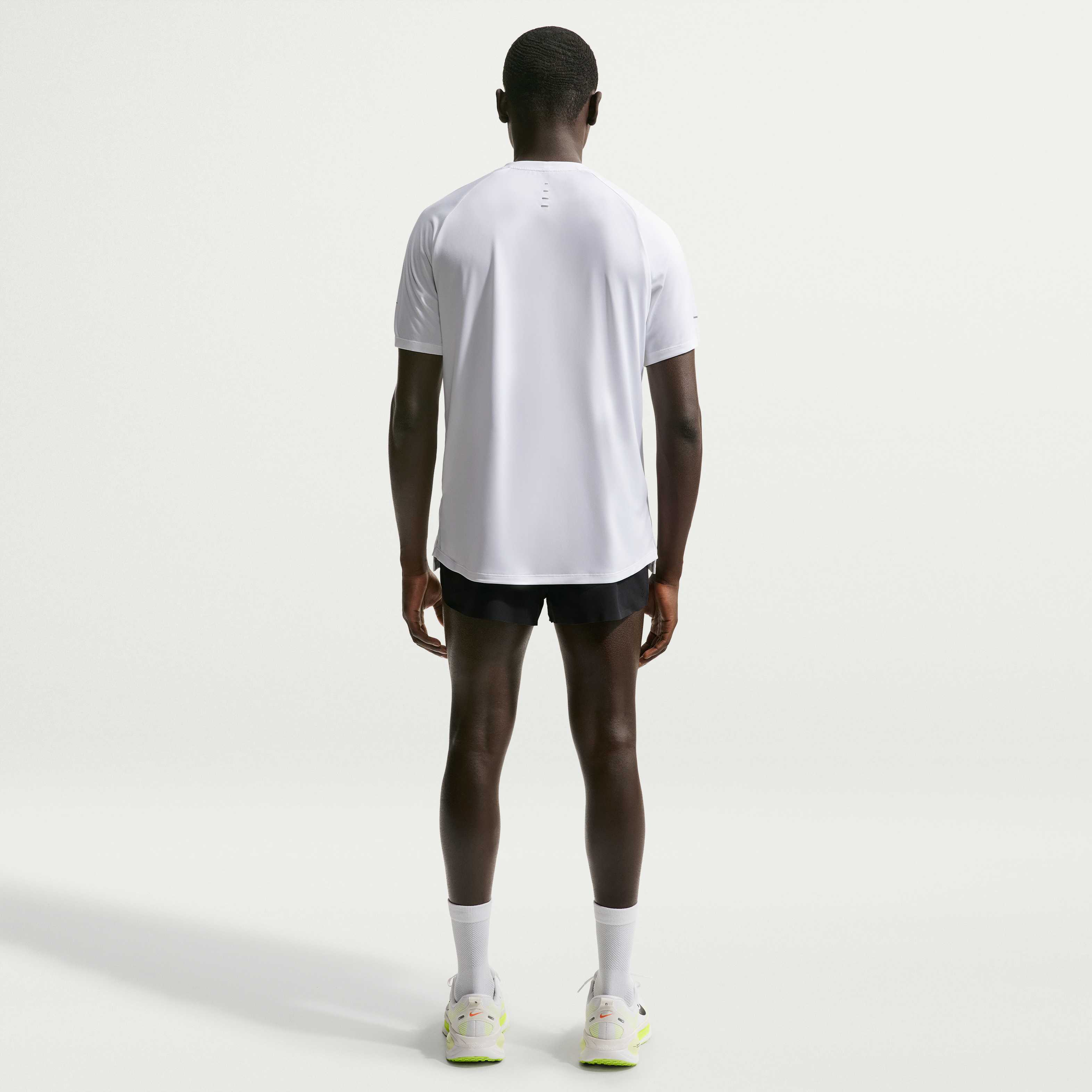 Nike Stride image number 4