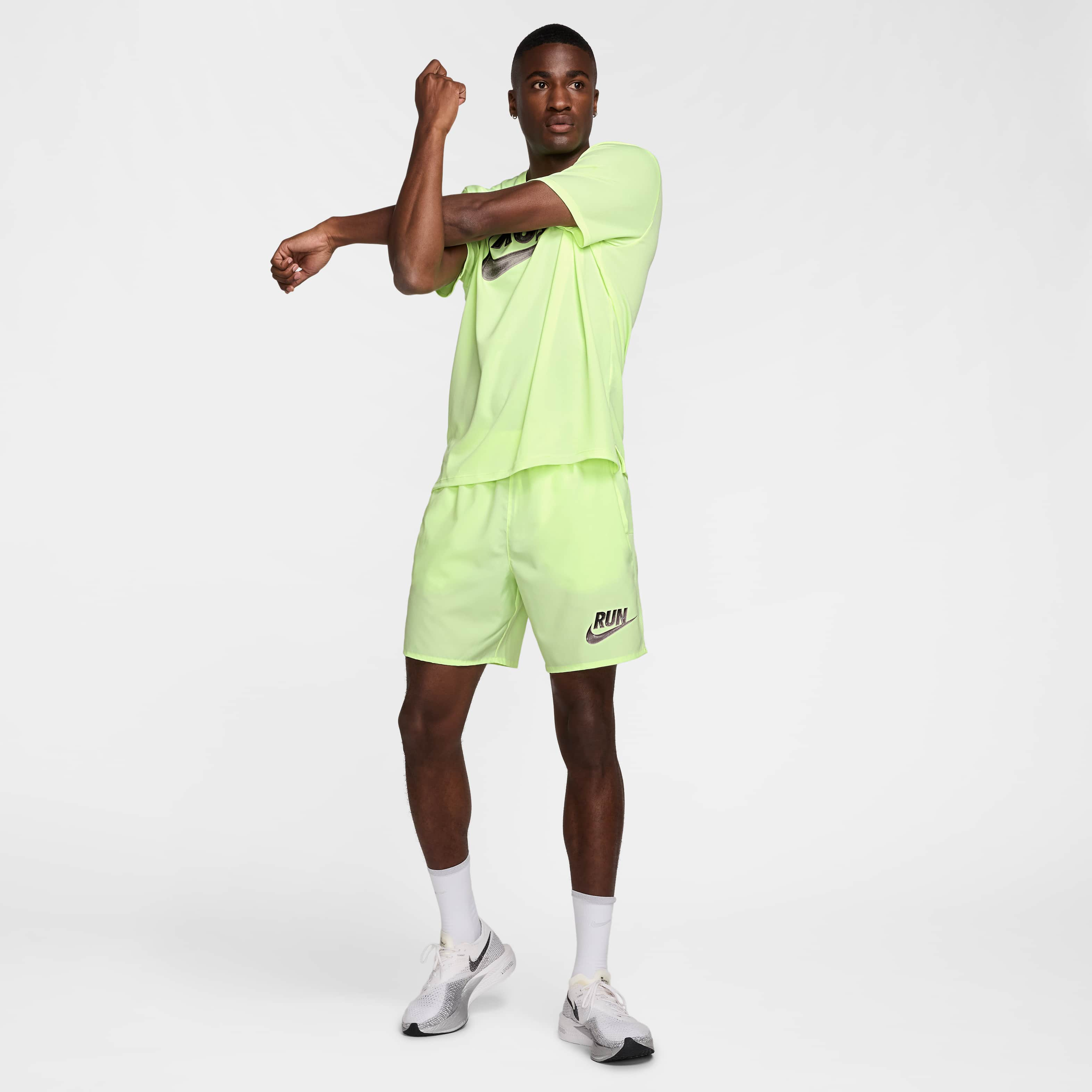 Nike Challenger Run Energy image number 7