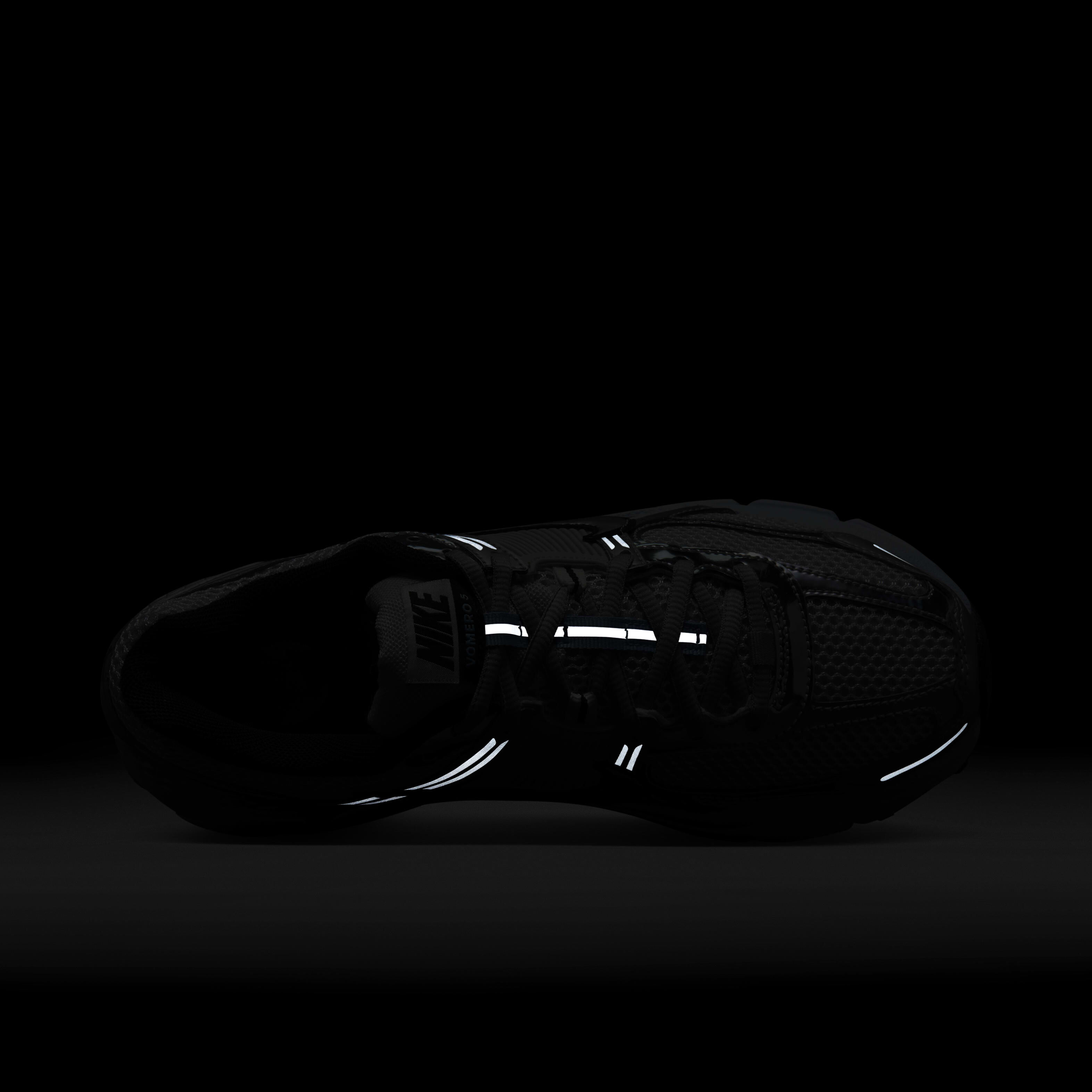 Nike Zoom Vomero 5 image number 8