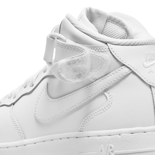 Nike Air Force 1 Mid LE