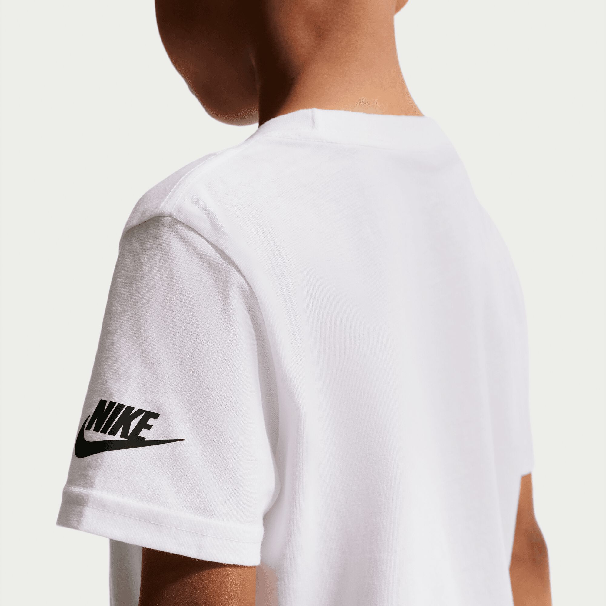 Nike image number 3