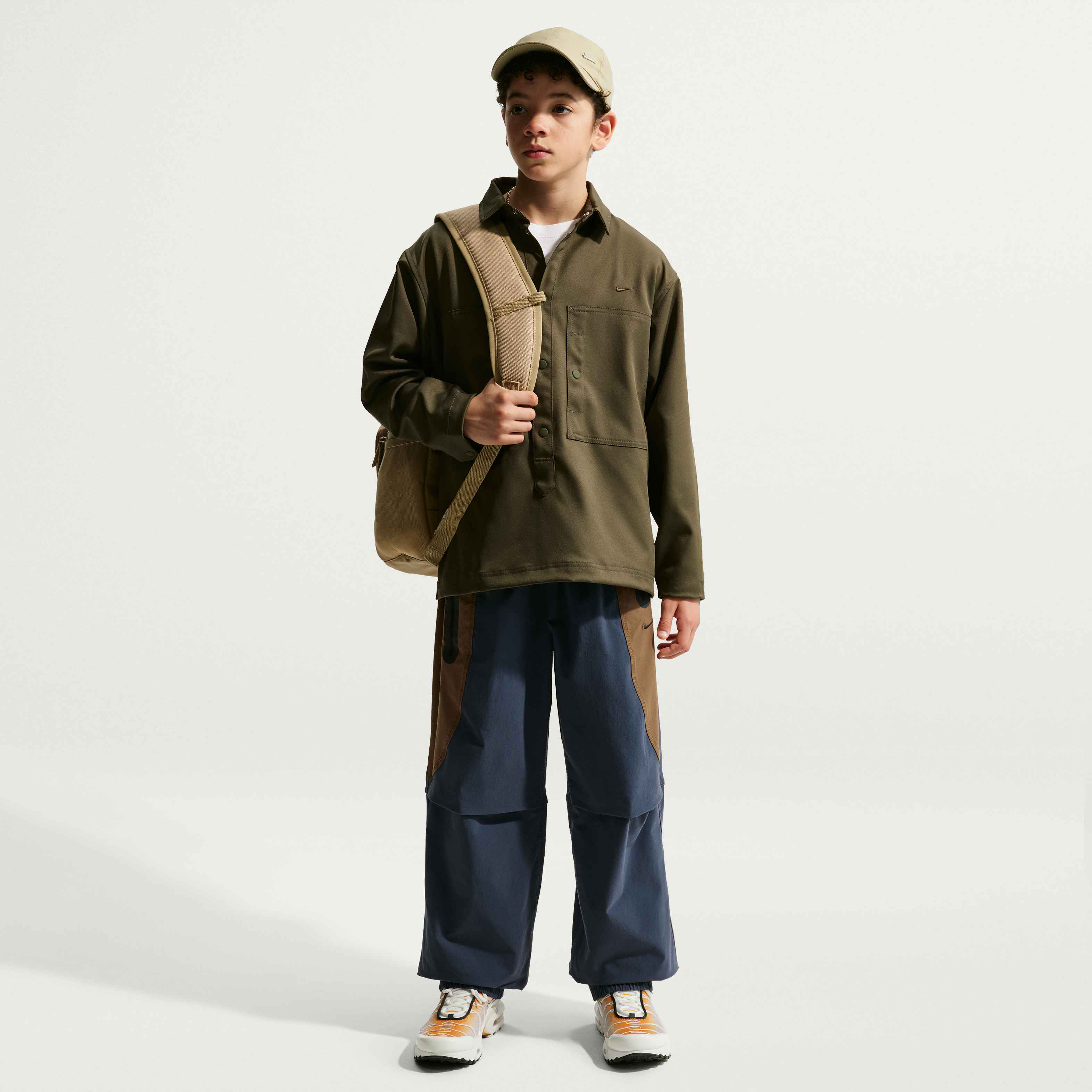 نايكي تك image number 0