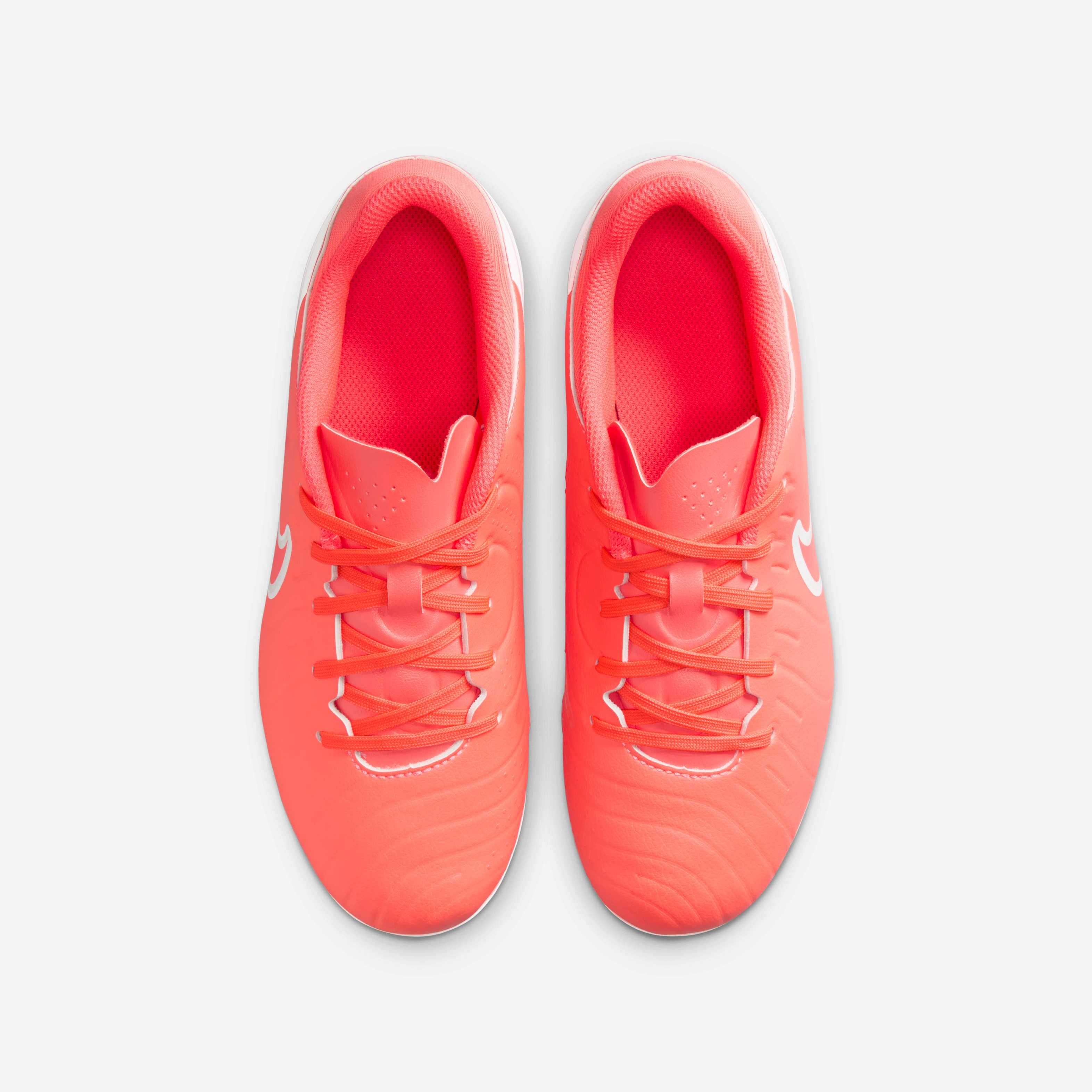 Nike Jr. Tiempo Legend 10 Academy image number 3