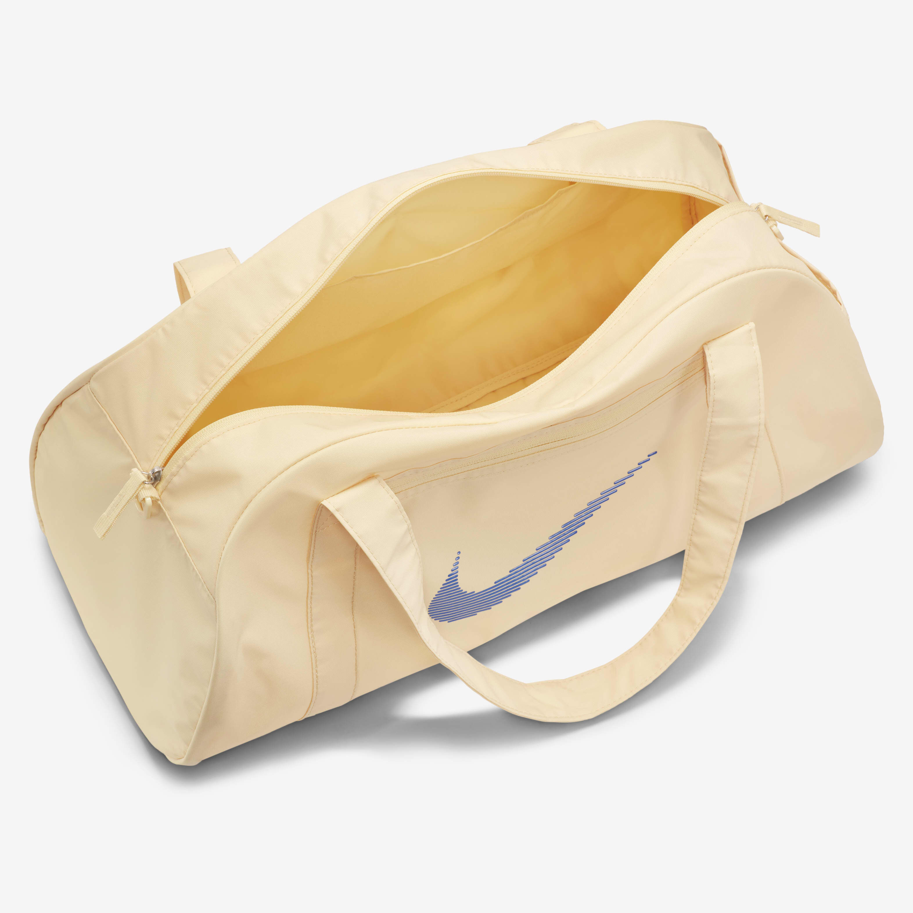 Nike Gym Club image number 4