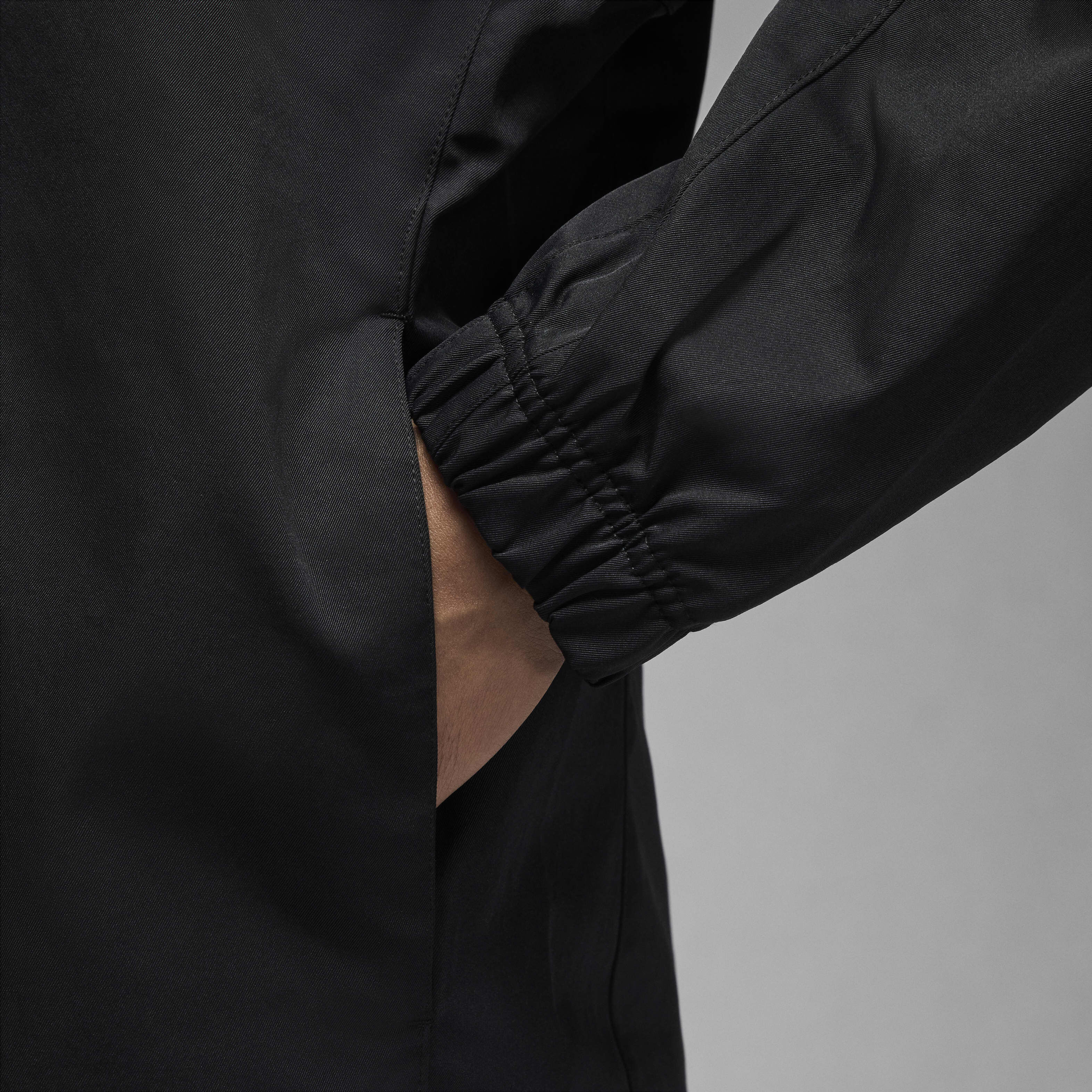 Buy Jordan Sport Men's Golf Jacket - Black/Anthracite @ Nike Saudi