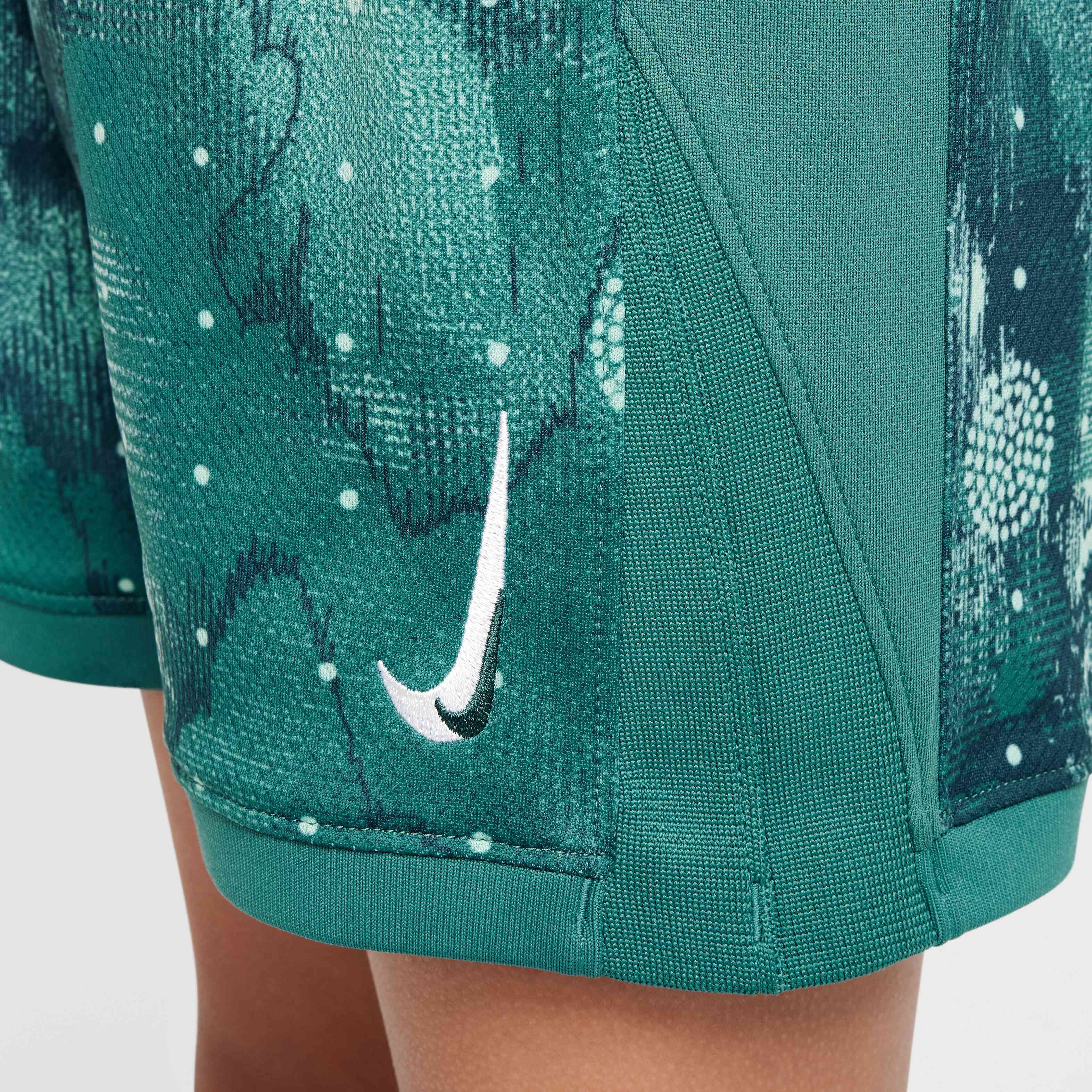 Tottenham Hotspur 2024/25 Stadium Third image number 10