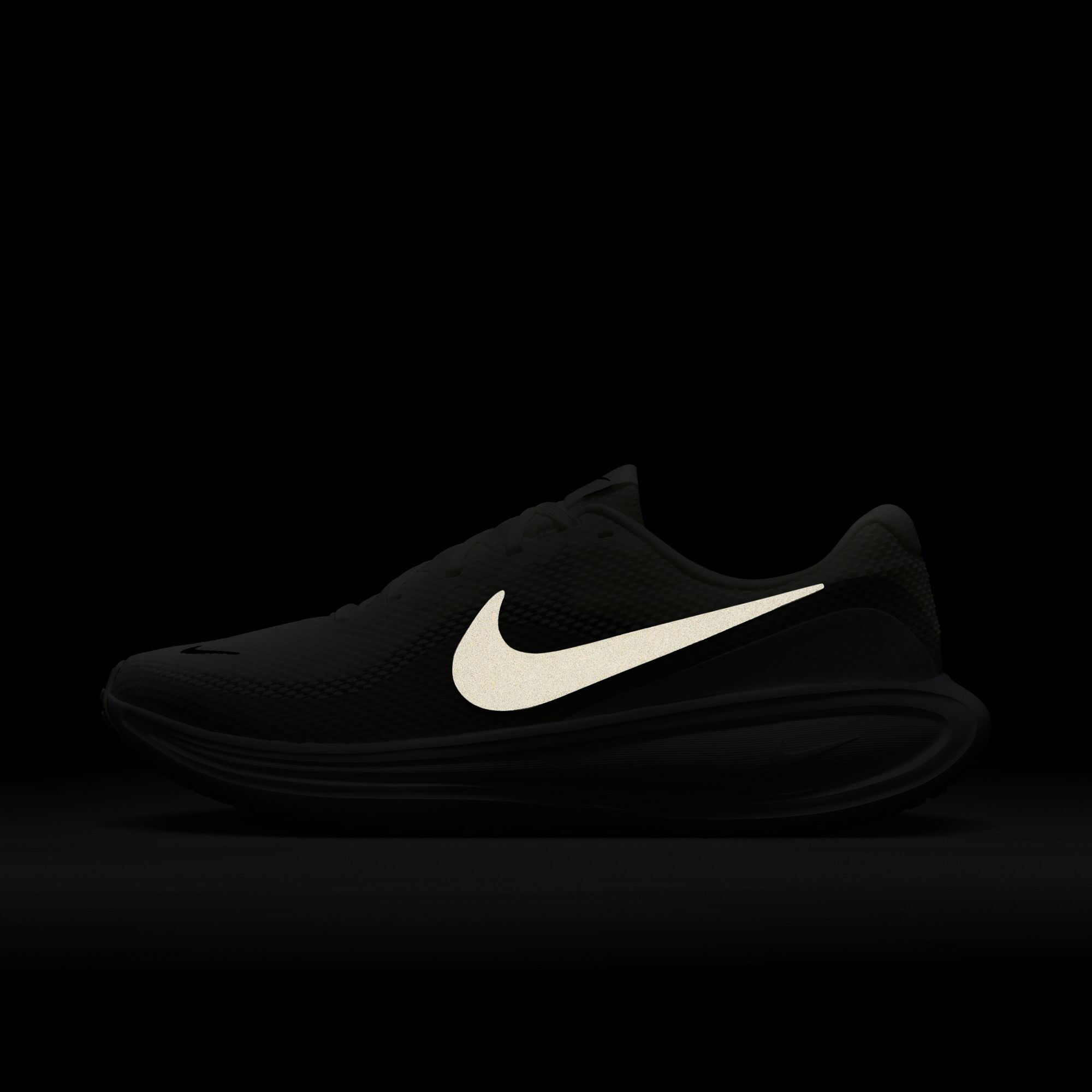 Nike Revolution 8 image number 8