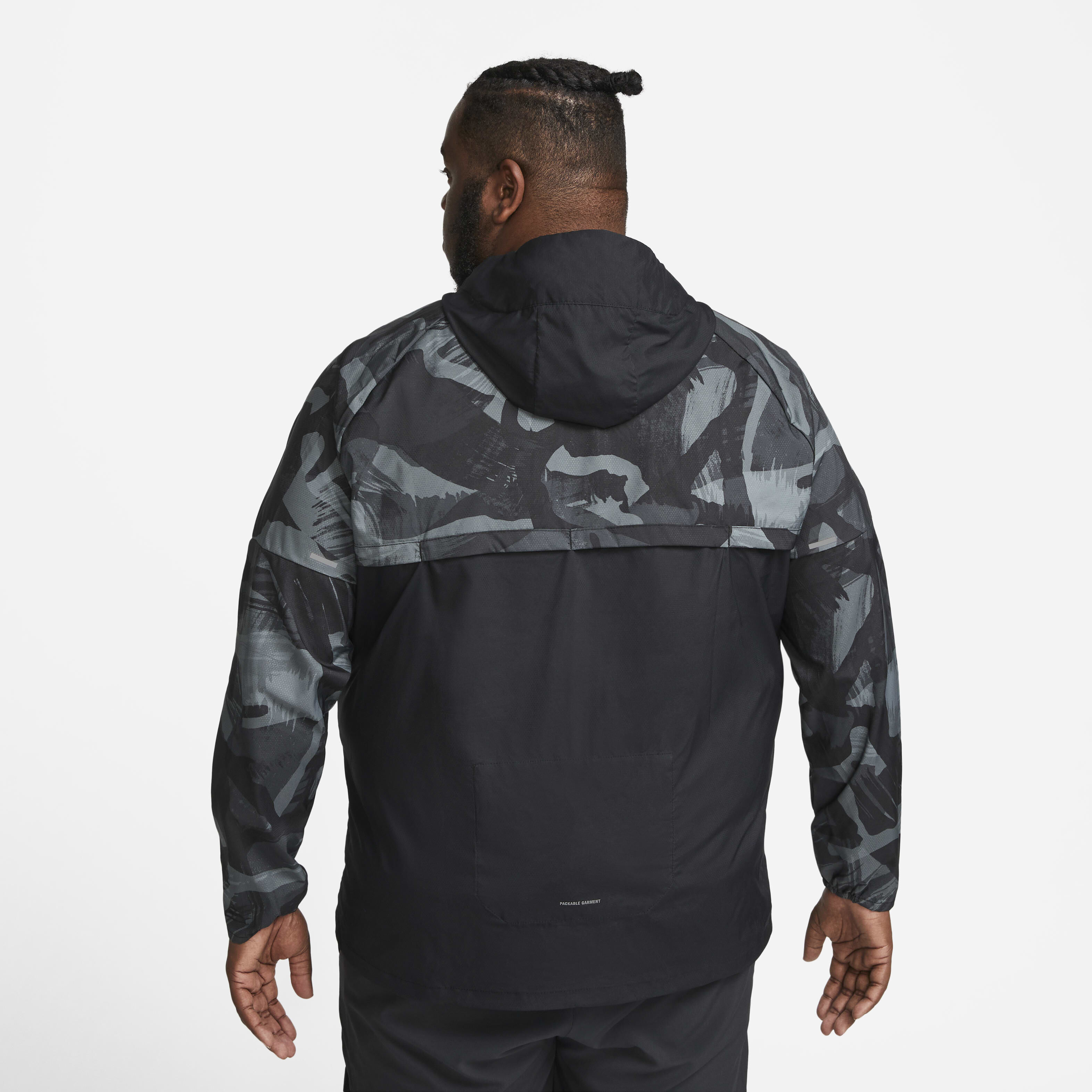 Buy Nike Repel Windrunner Men s Camo Running Jacket Nike Saudi Official