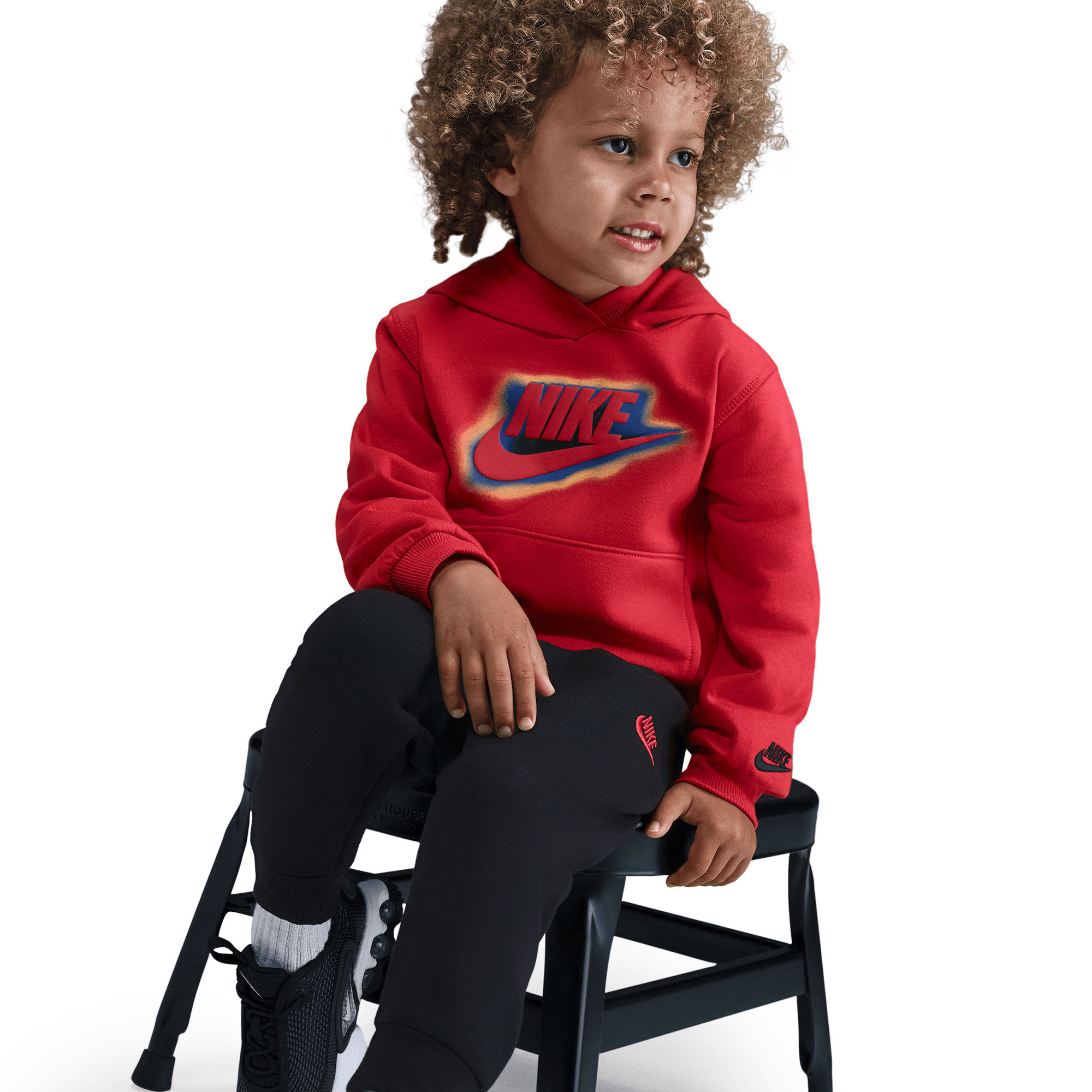 طقم هودي وبنطال سبورتسوير للأطفال image number 8