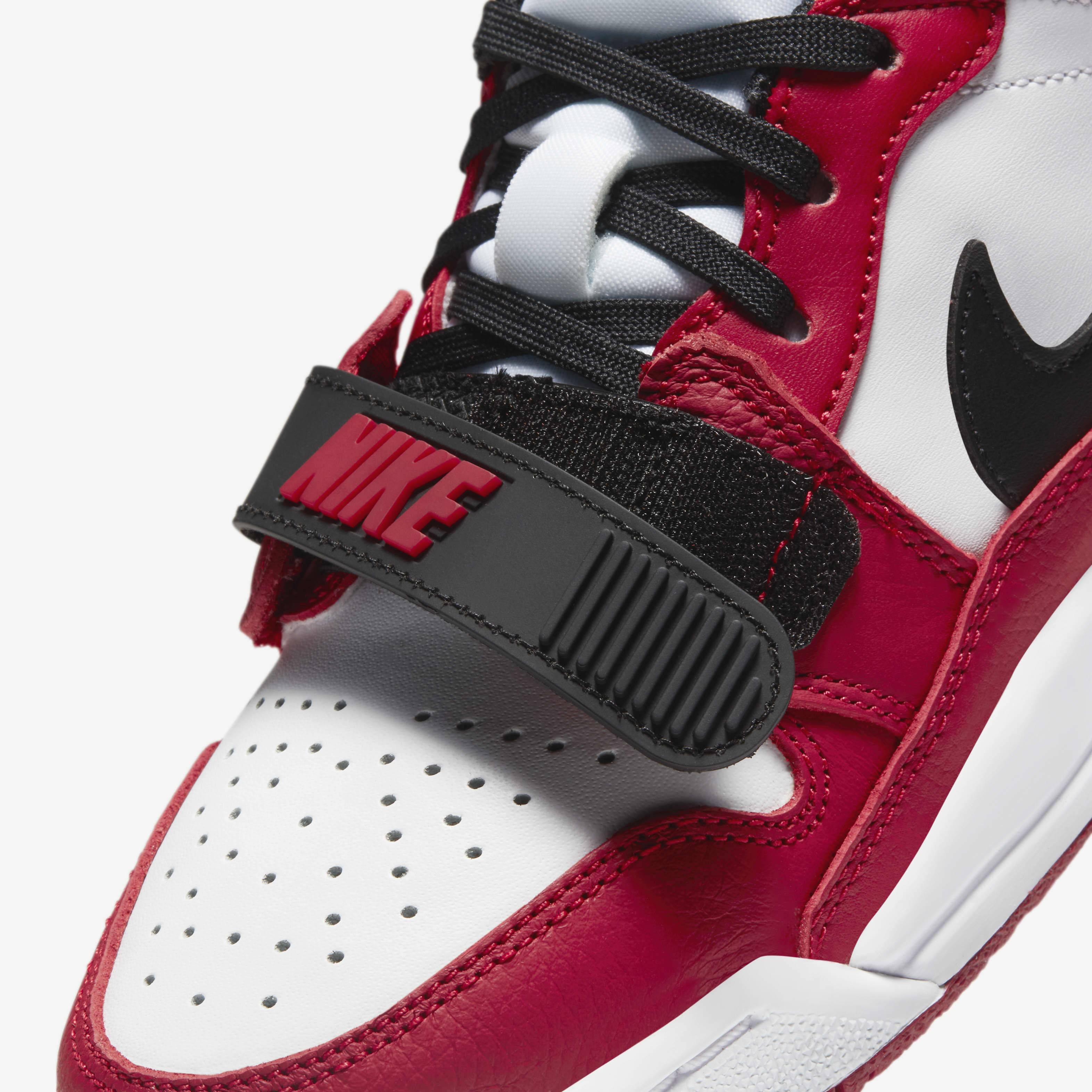 Jordan Legacy 312 Varsity Red - Sep 2018 - AV3922-601