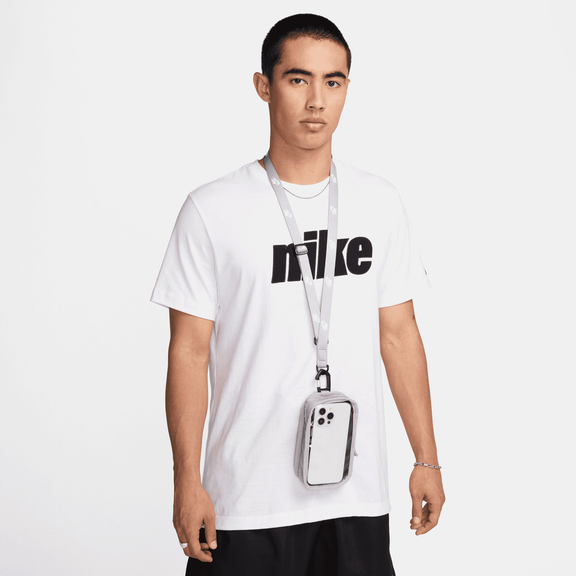 Nike Club image number 2