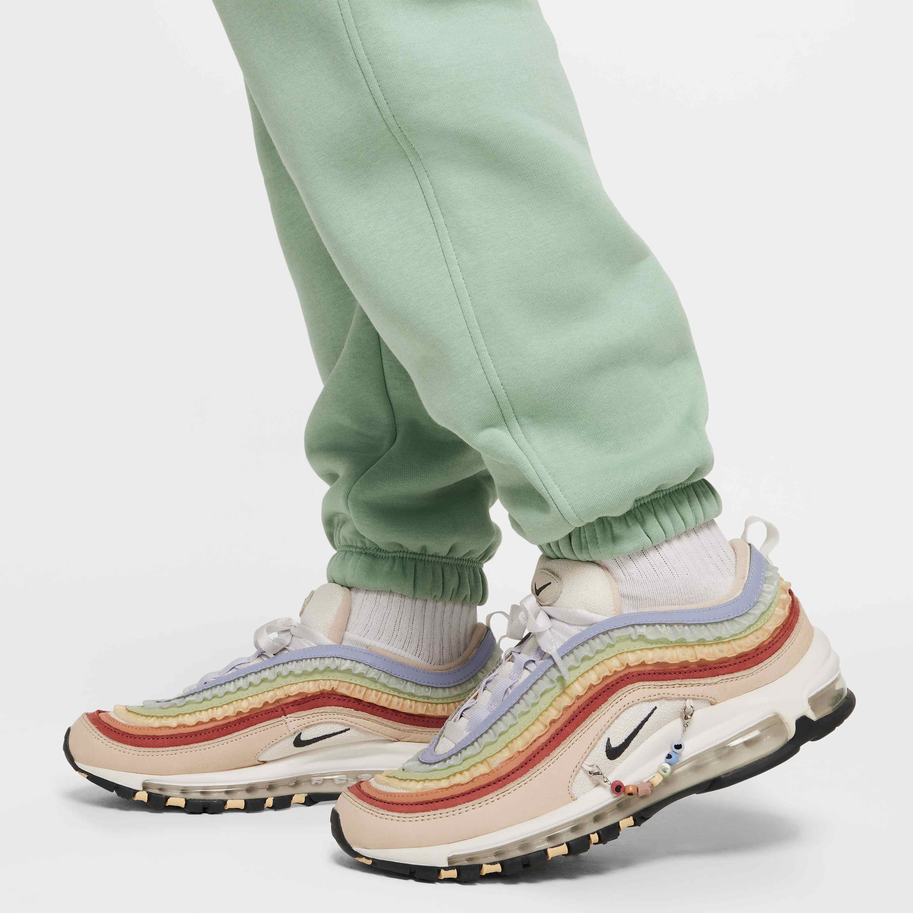 نايكي سبورتسوير كلوب فليس image number 5