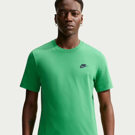 Nike Sportswear Club