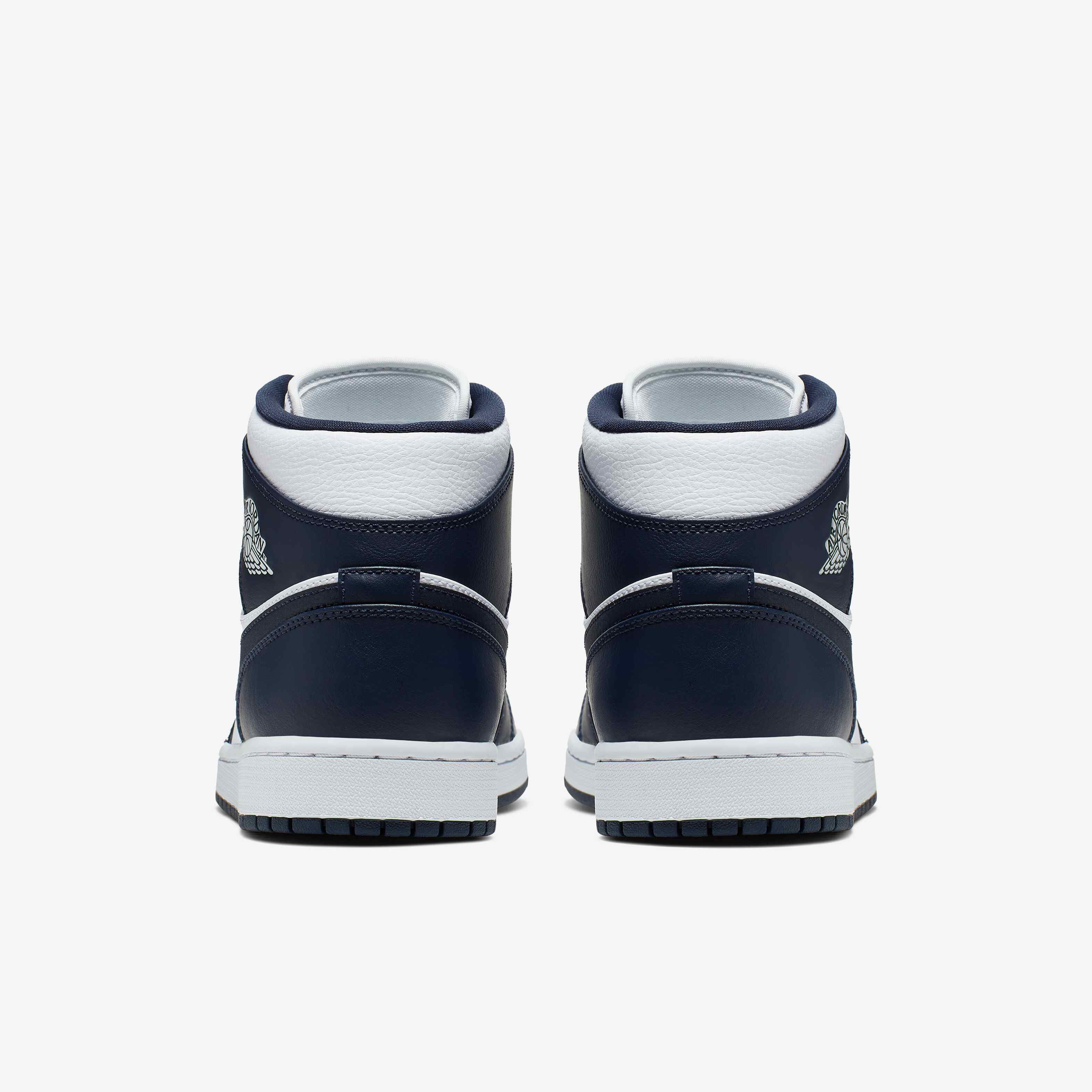 Air Jordan 1 Mid image number 5