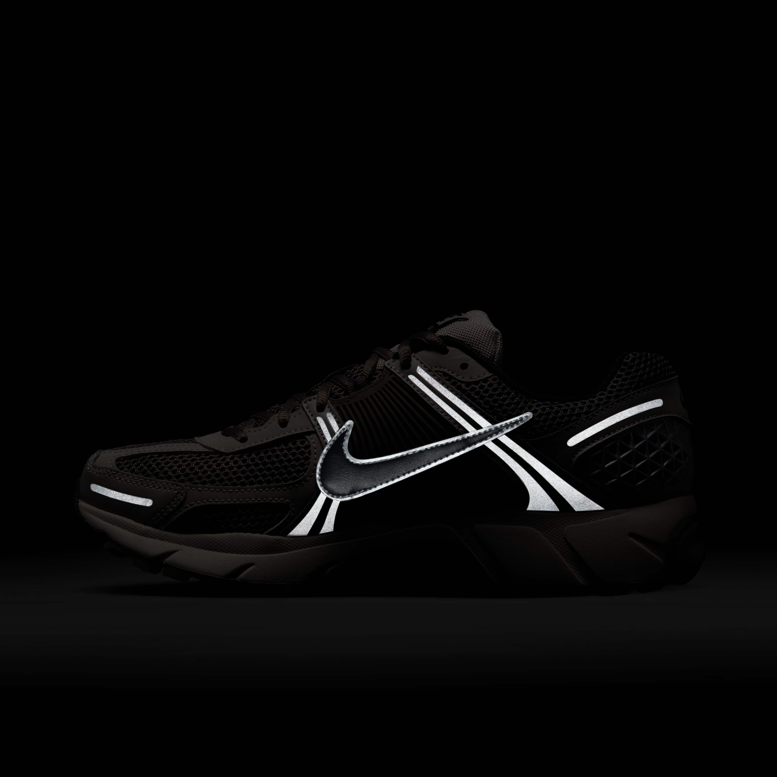 ◆正規品◆NIKE ZOOM VOMERO 5 COLLEGE GREY CAVE STONE◆関税込 Nike Zoom Vomero 5 College Grey Cave Stone Men's - FB9149
