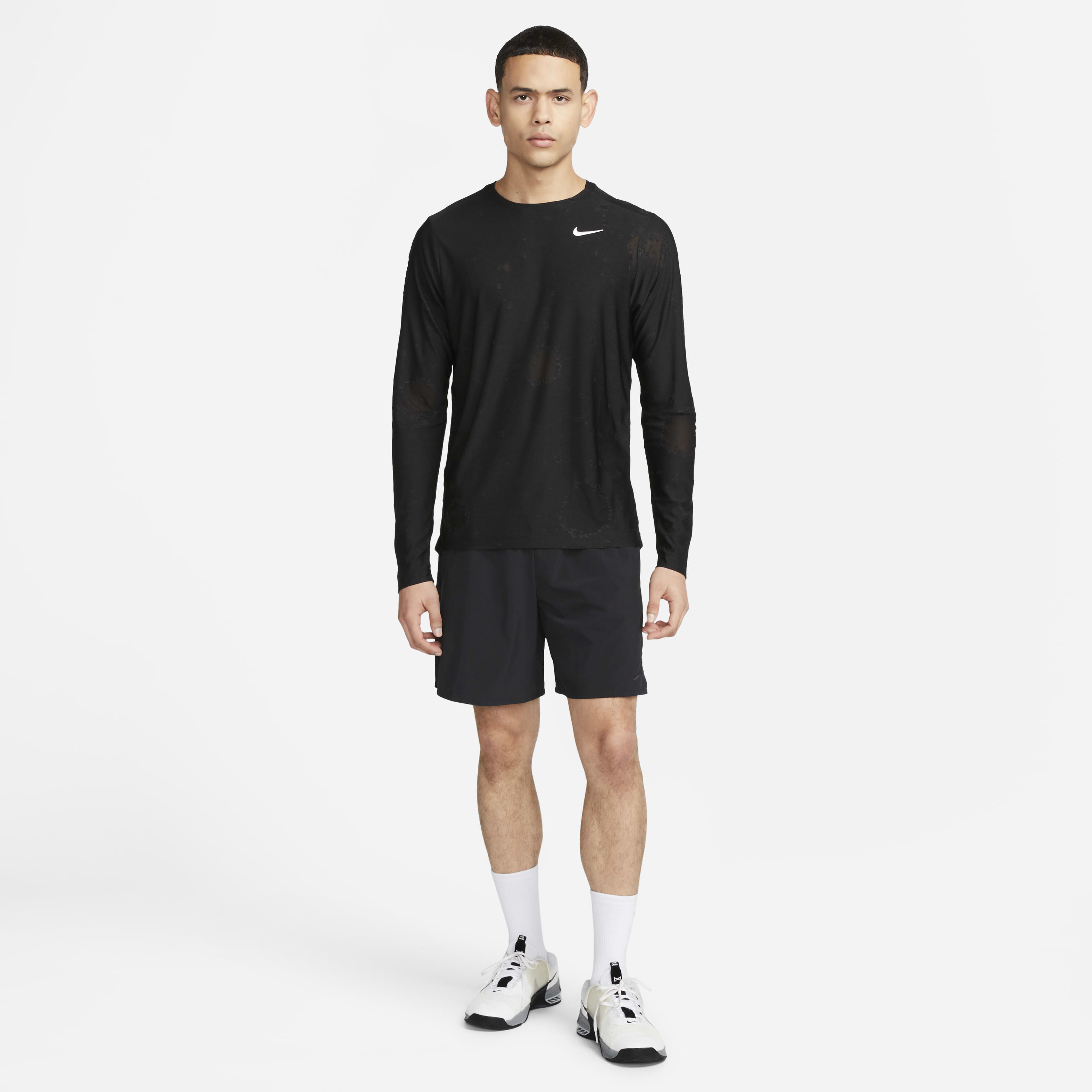 ★送料・関税込★[NIKE] ESSENTIAL SHOTR SLEEVE TOP★大人気★ Nike Sportswear Street Women's Oversized Short-Sleeve