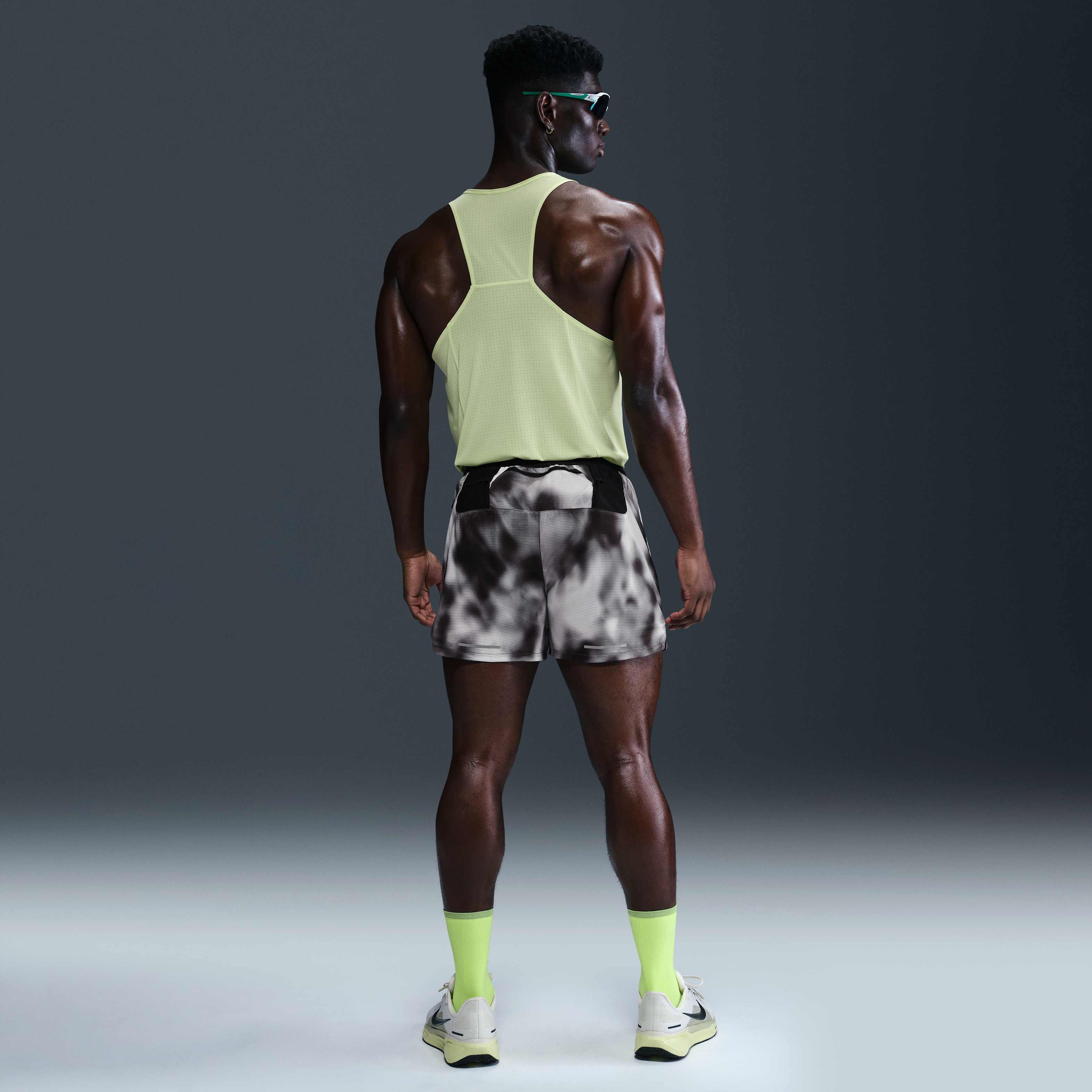 Nike Running Division Breathe image number 3