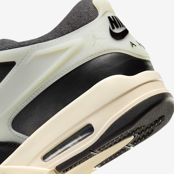 اير جوردن 4 ار ام image number 7 اير جوردن 4 ار ام image number 7