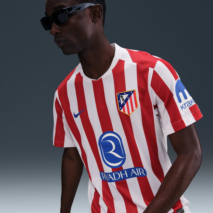 Buy Atlético Madrid 2025/26 Stadium Home Men's Nike Dri-FIT Buy Atlético Madrid 2025/26 Stadium Home Men's Nike Dri-FIT