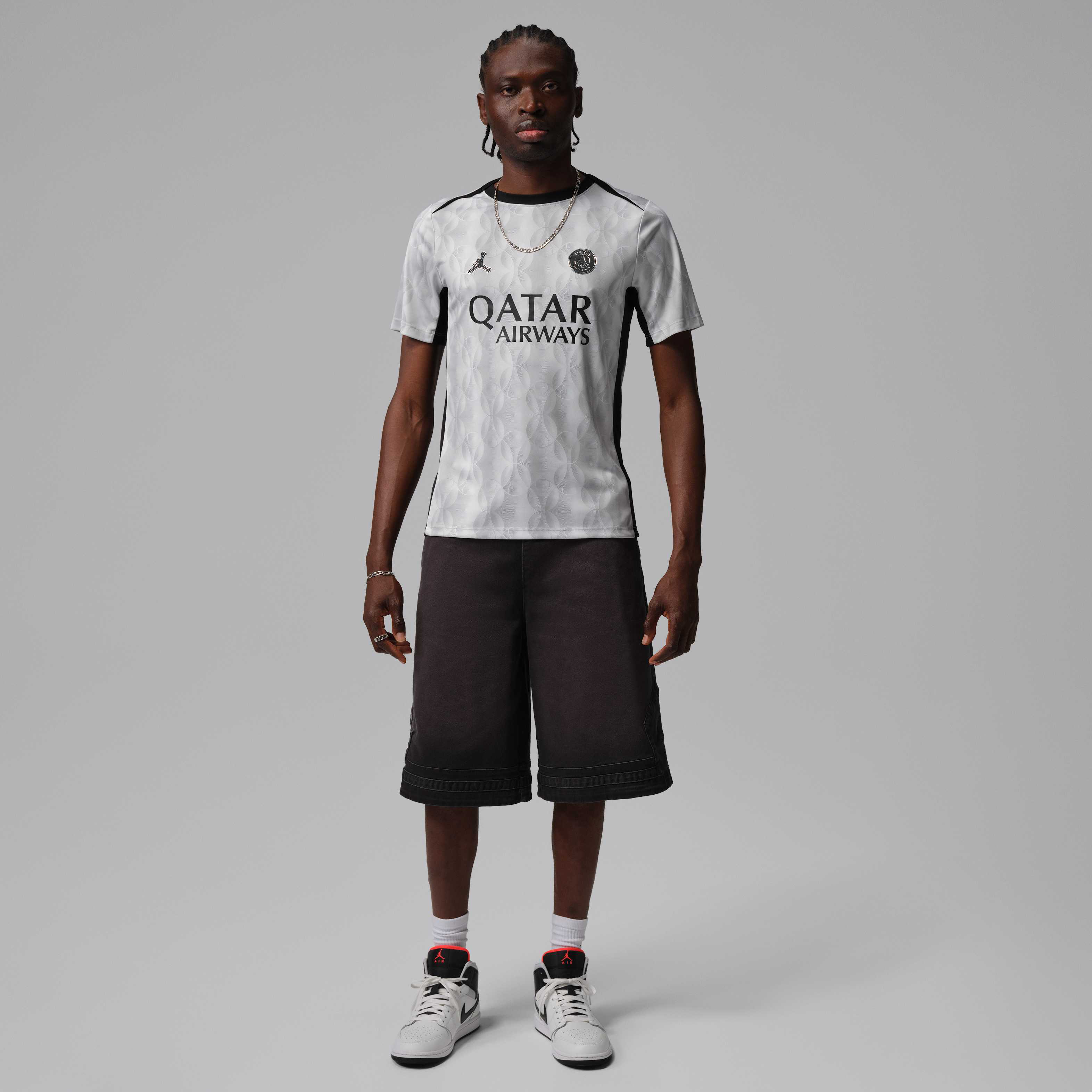 Paris Saint-Germain Academy Pro Night Edition image number 6