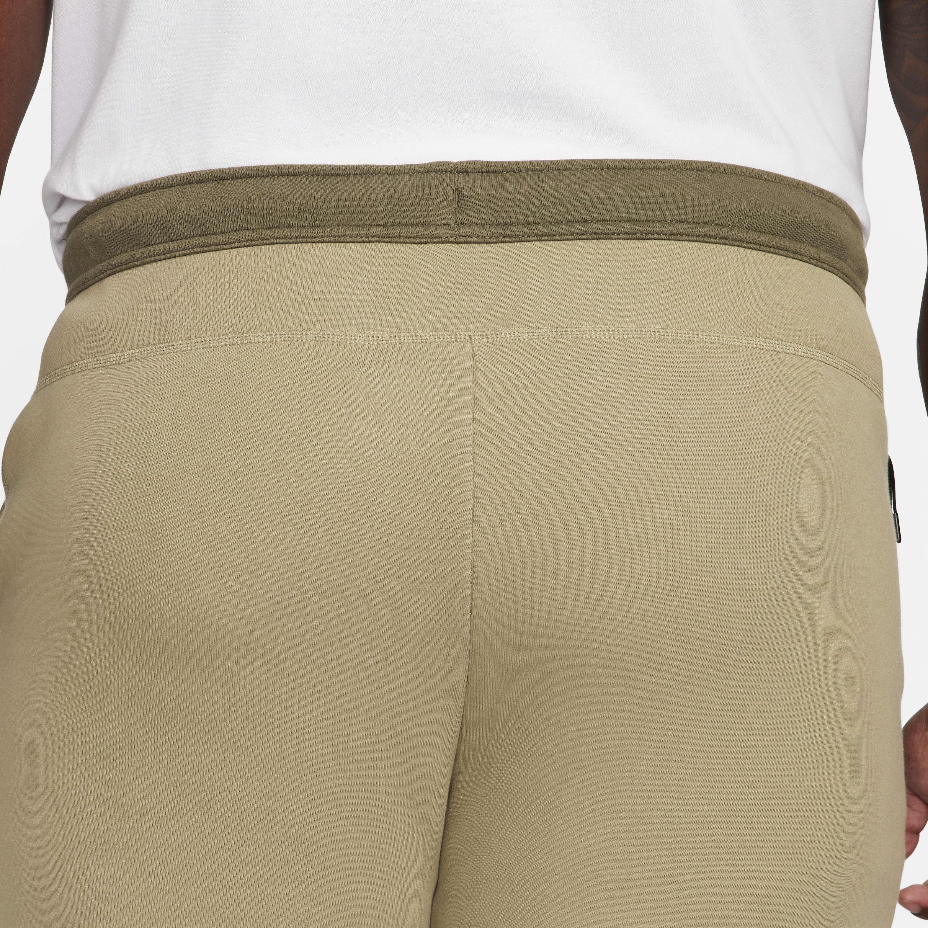 نايكي سبورتسوير تك فليس image number 15