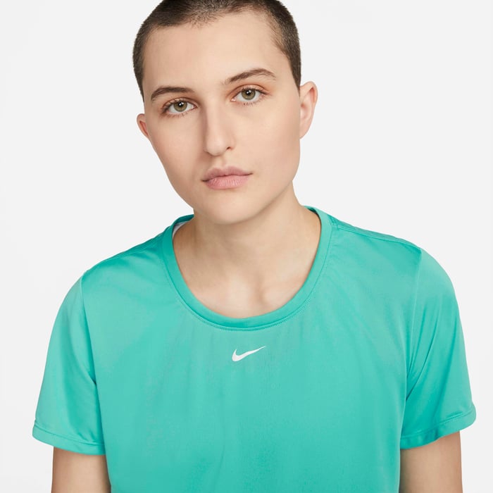 Nike Dri-FIT One image number 2 Nike Dri-FIT One image number 2