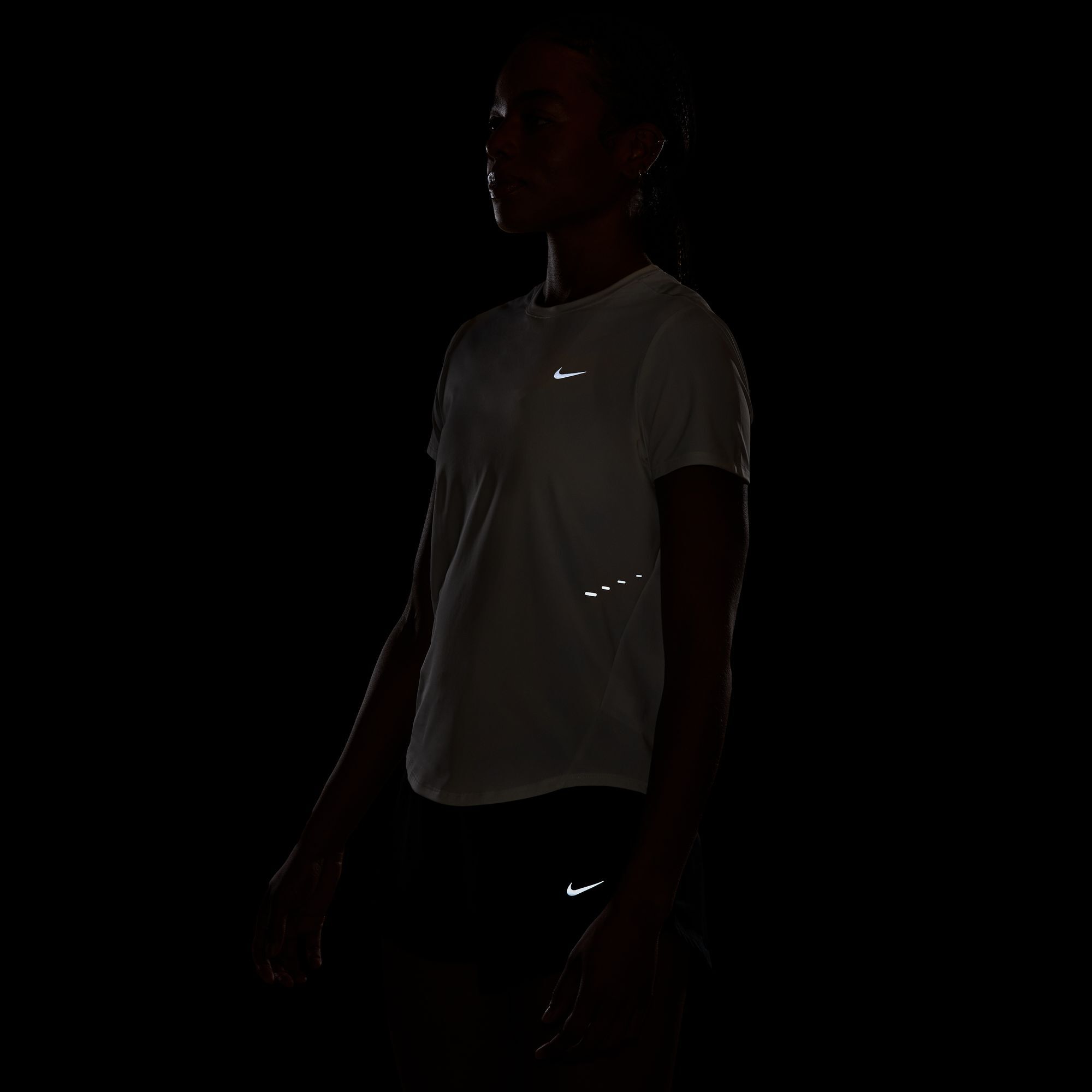 Zoom image