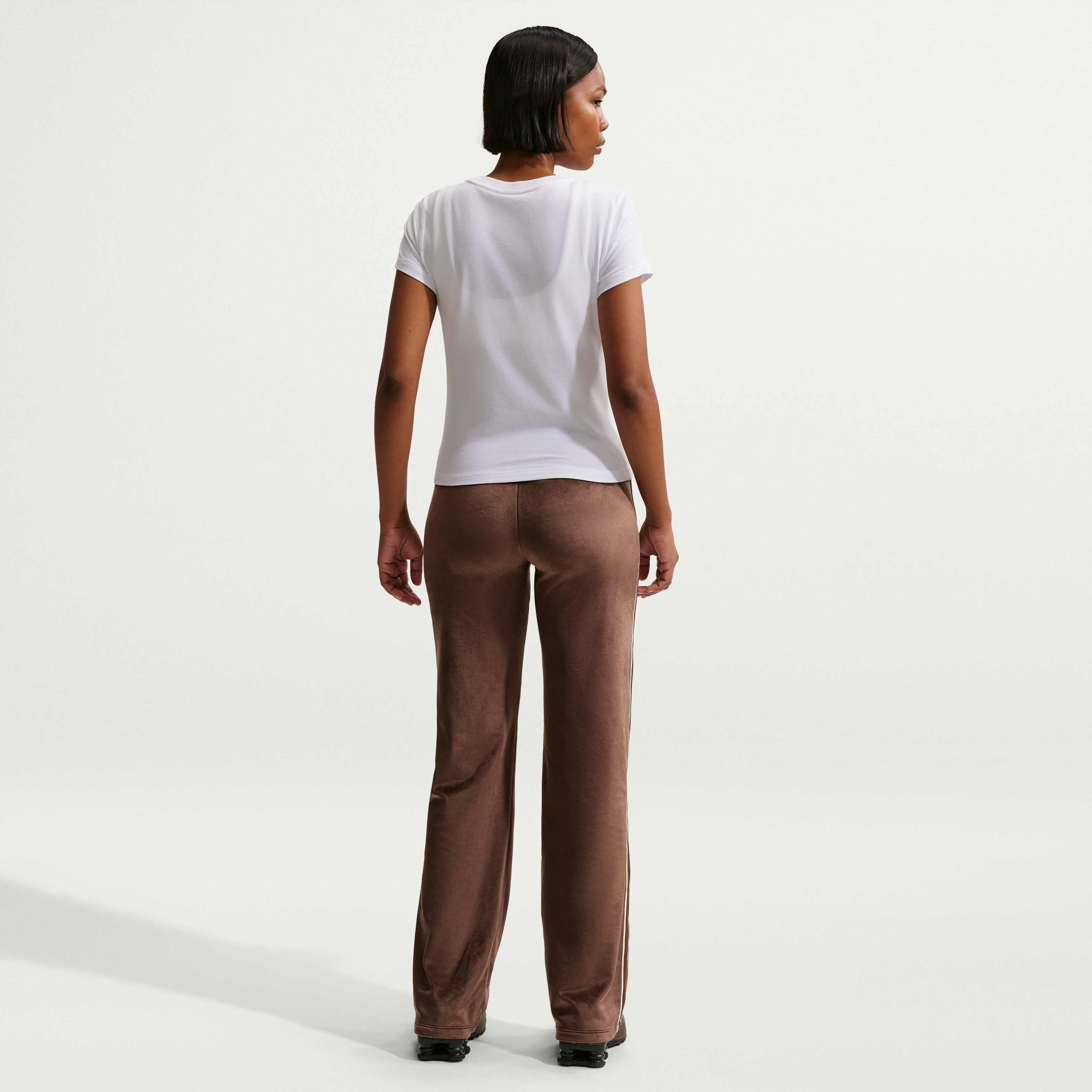 نايكي سبورتسوير image number 4