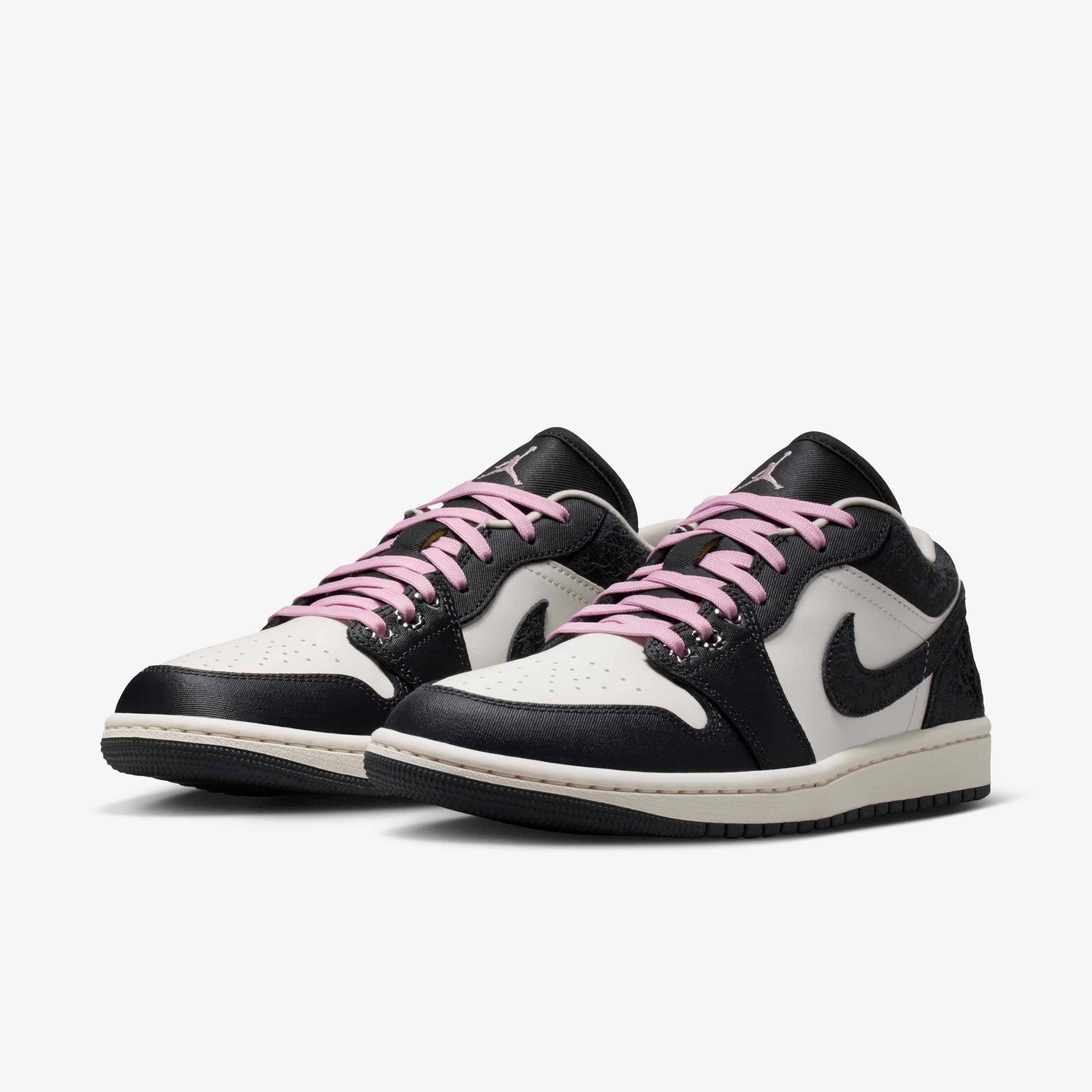 Air Jordan 1 Low SE image number 4