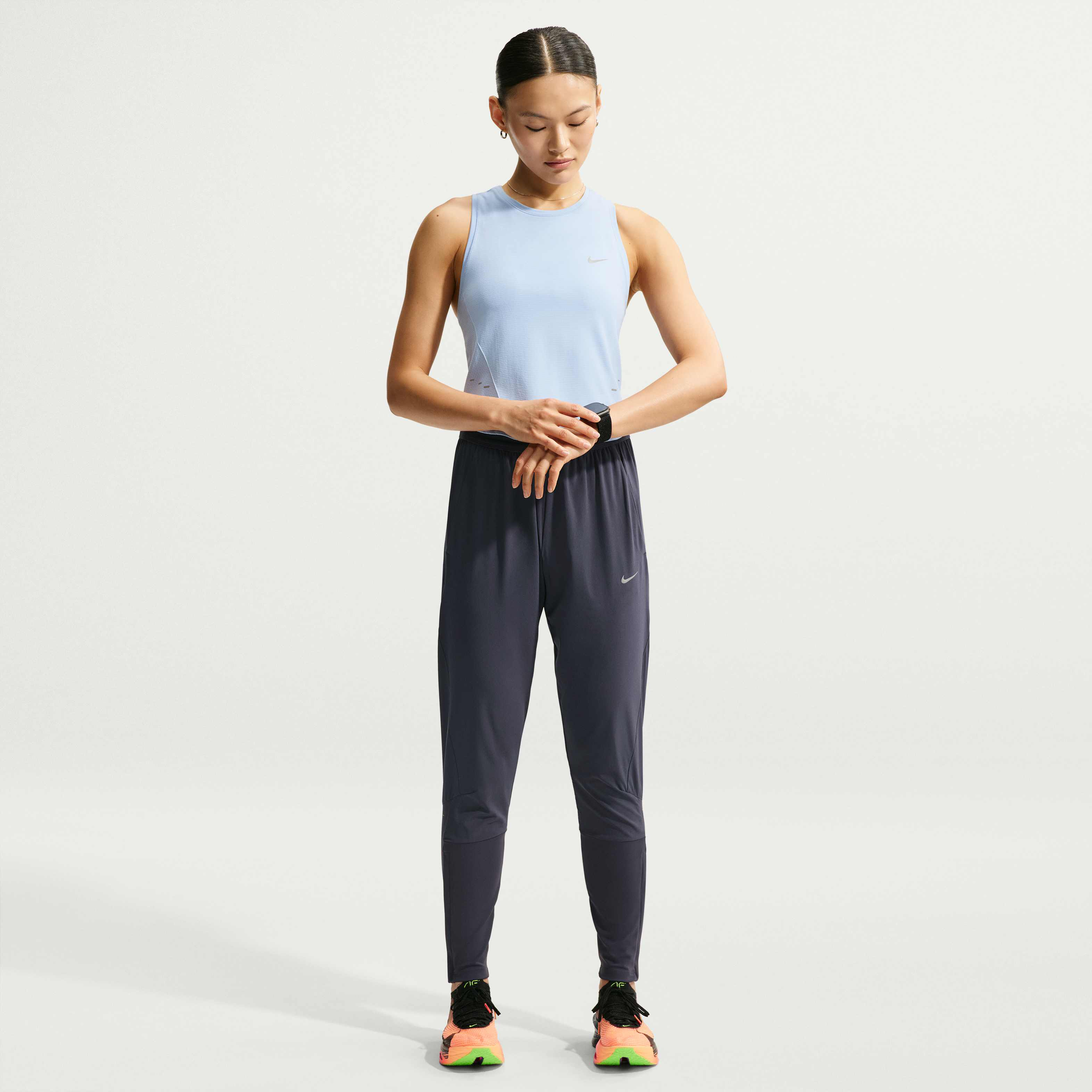 Nike Swift image number 0