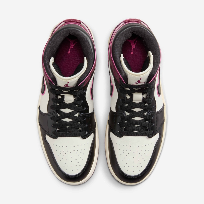 Air Jordan 1 Mid SE image number 3 Air Jordan 1 Mid SE image number 3