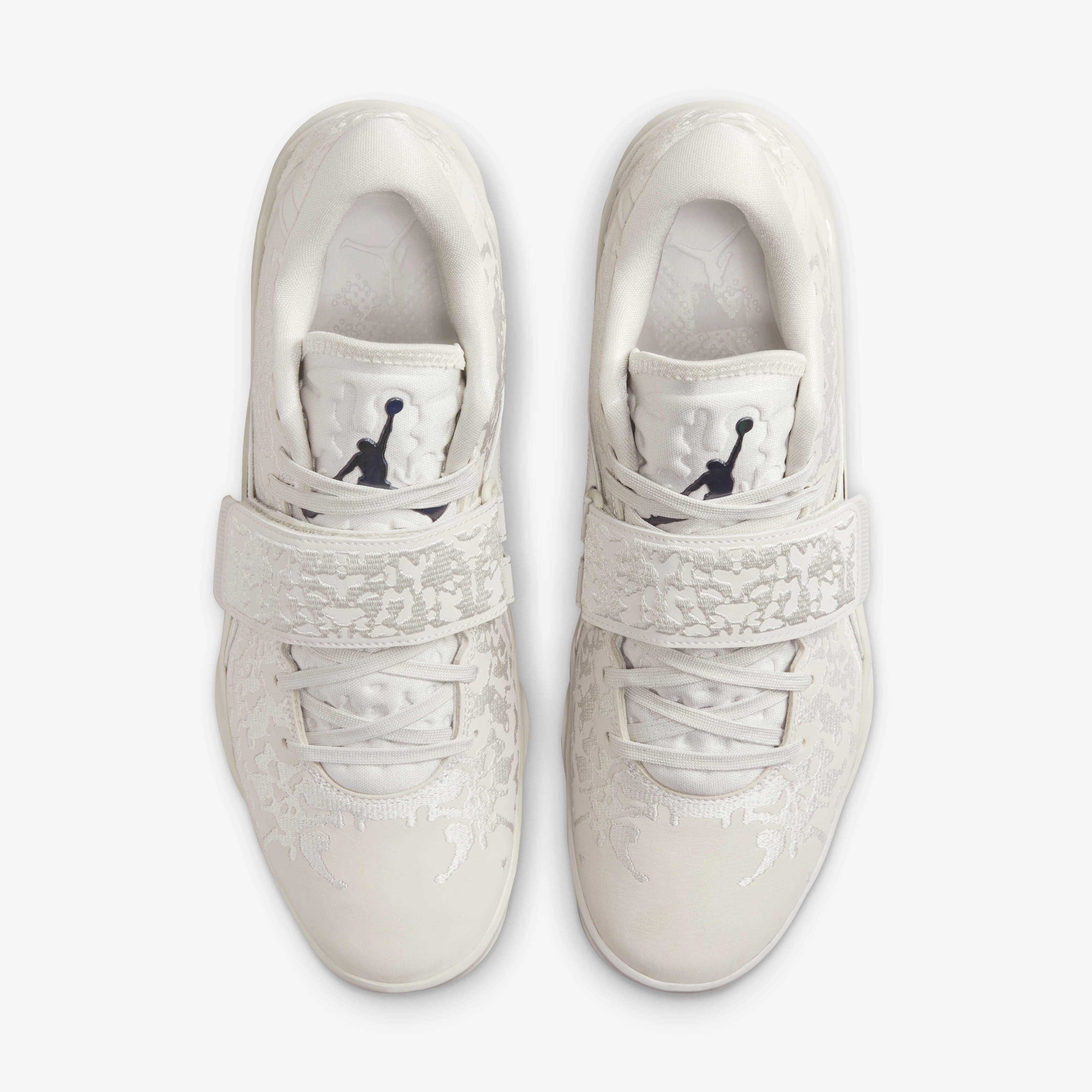 Buy Zion 3 M.U.D. 'Light Bone' SE Basketball Shoes - Light