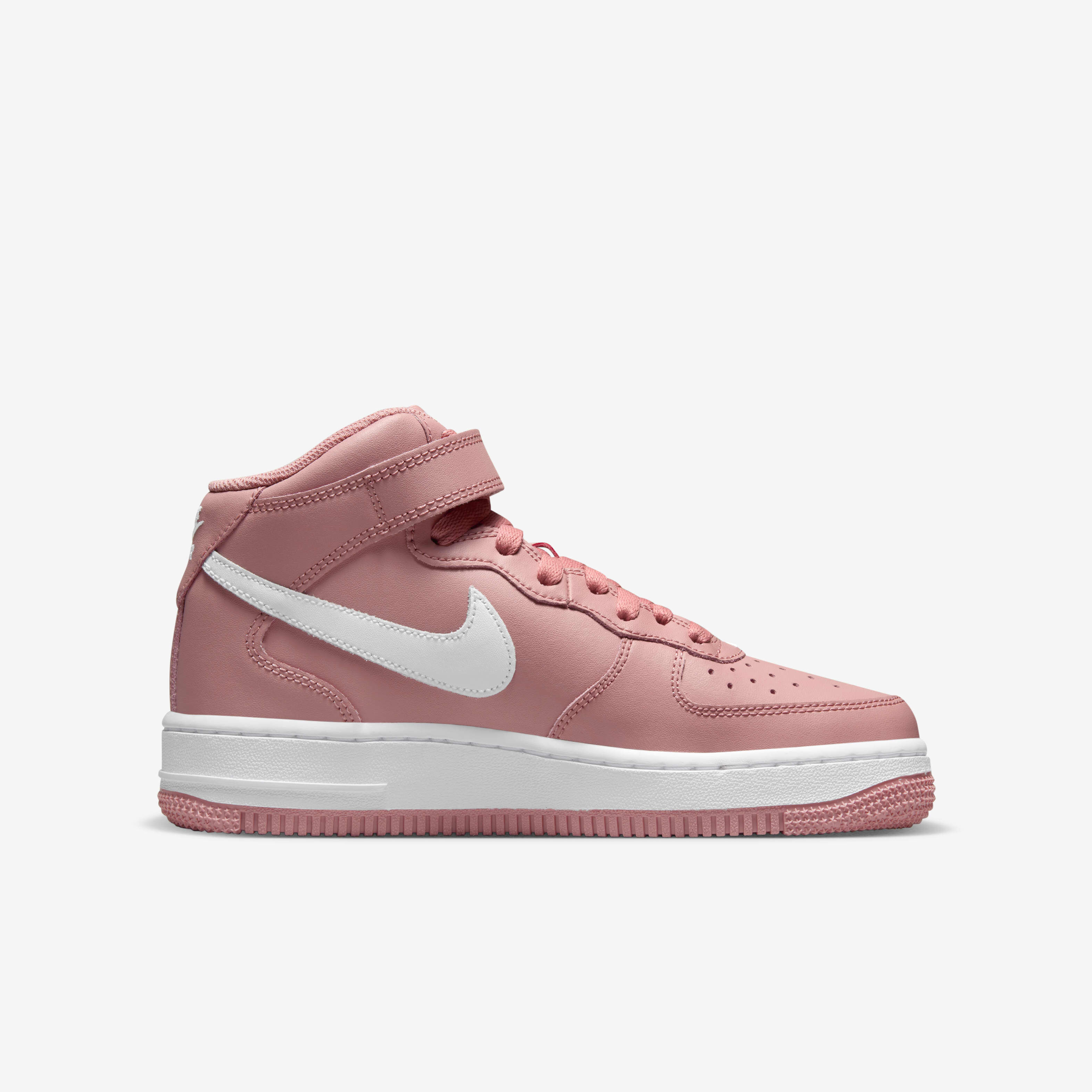 Nike Air Force 1 Mid LE image number 2