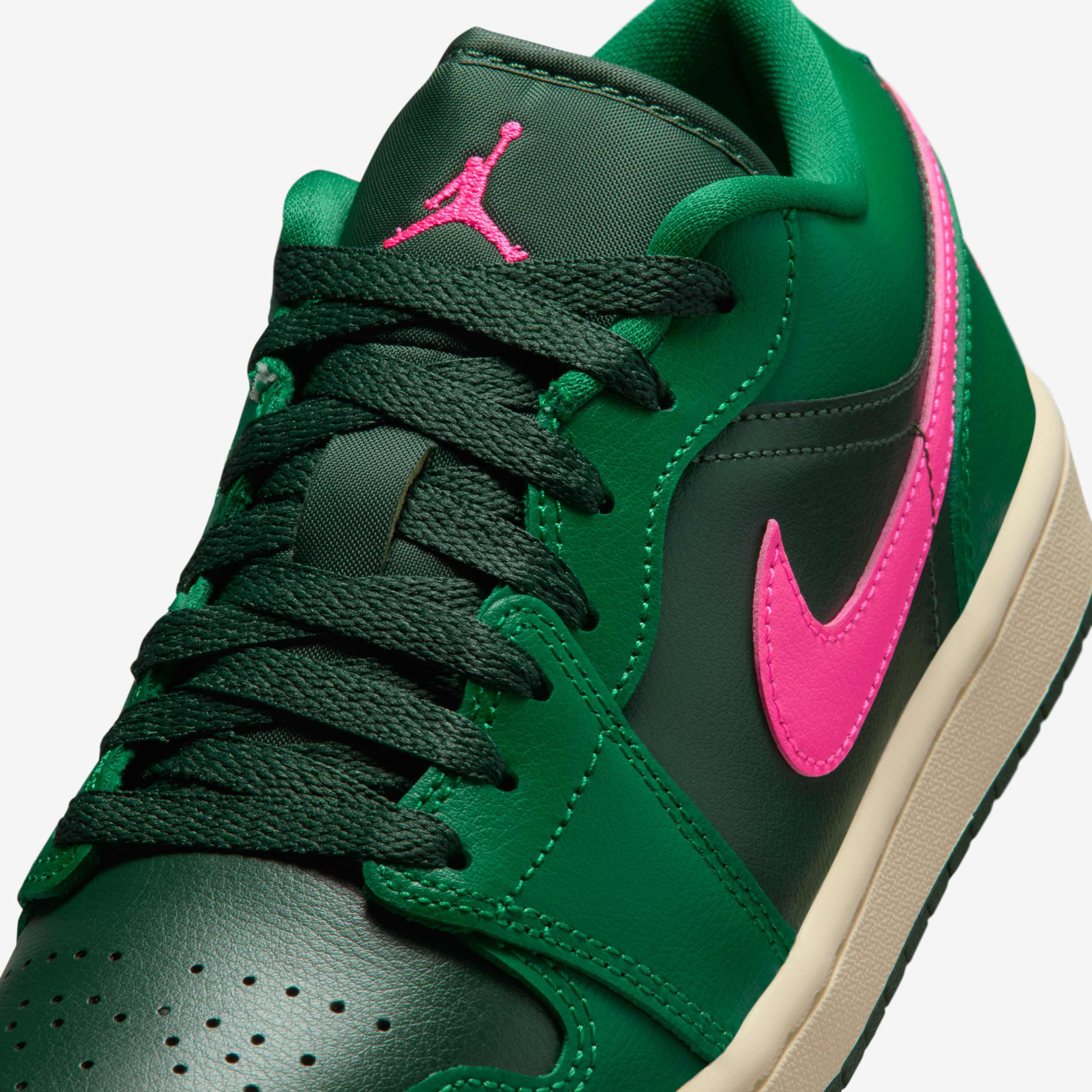 Air Jordan 1 Low image number 6