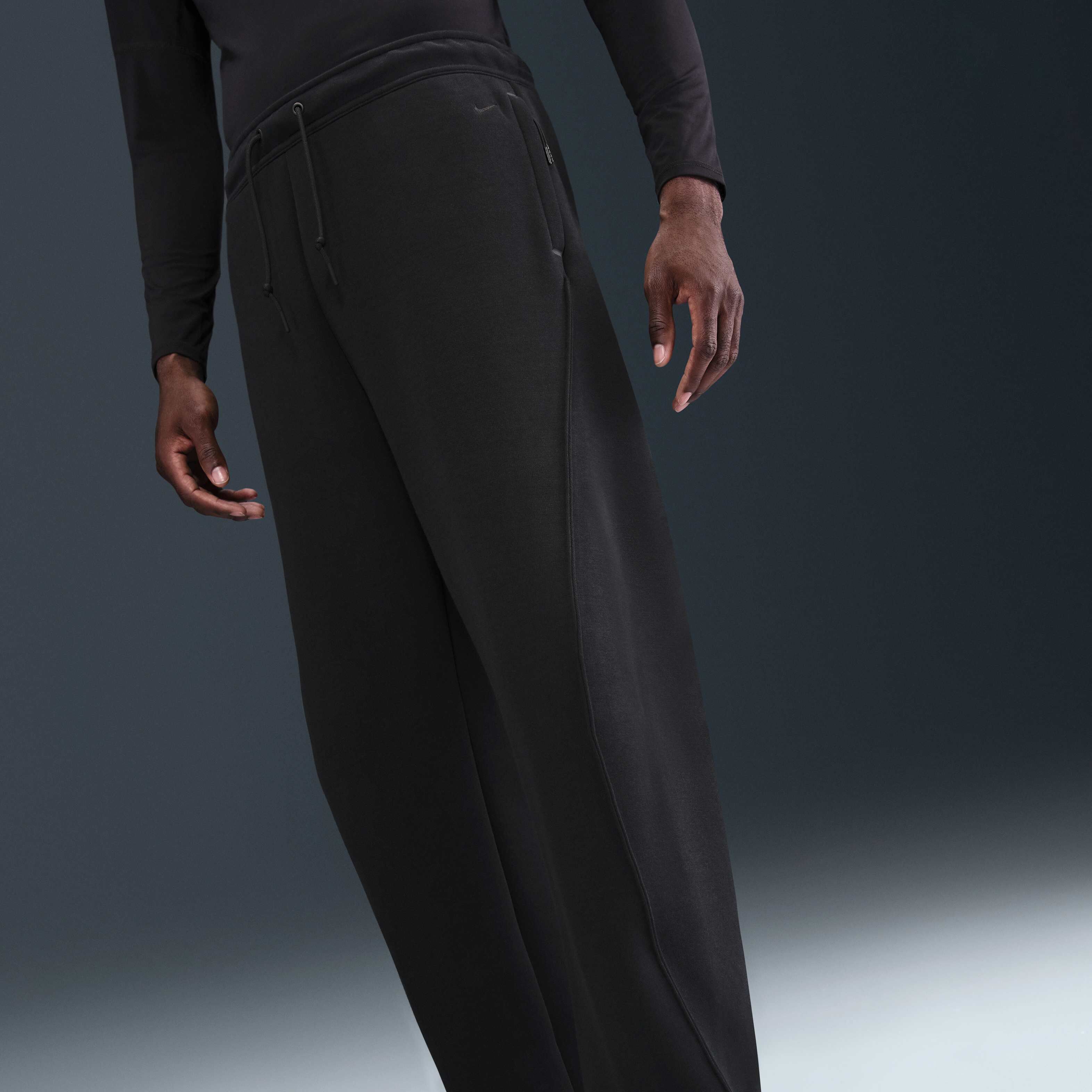 Nike Tech image number 1