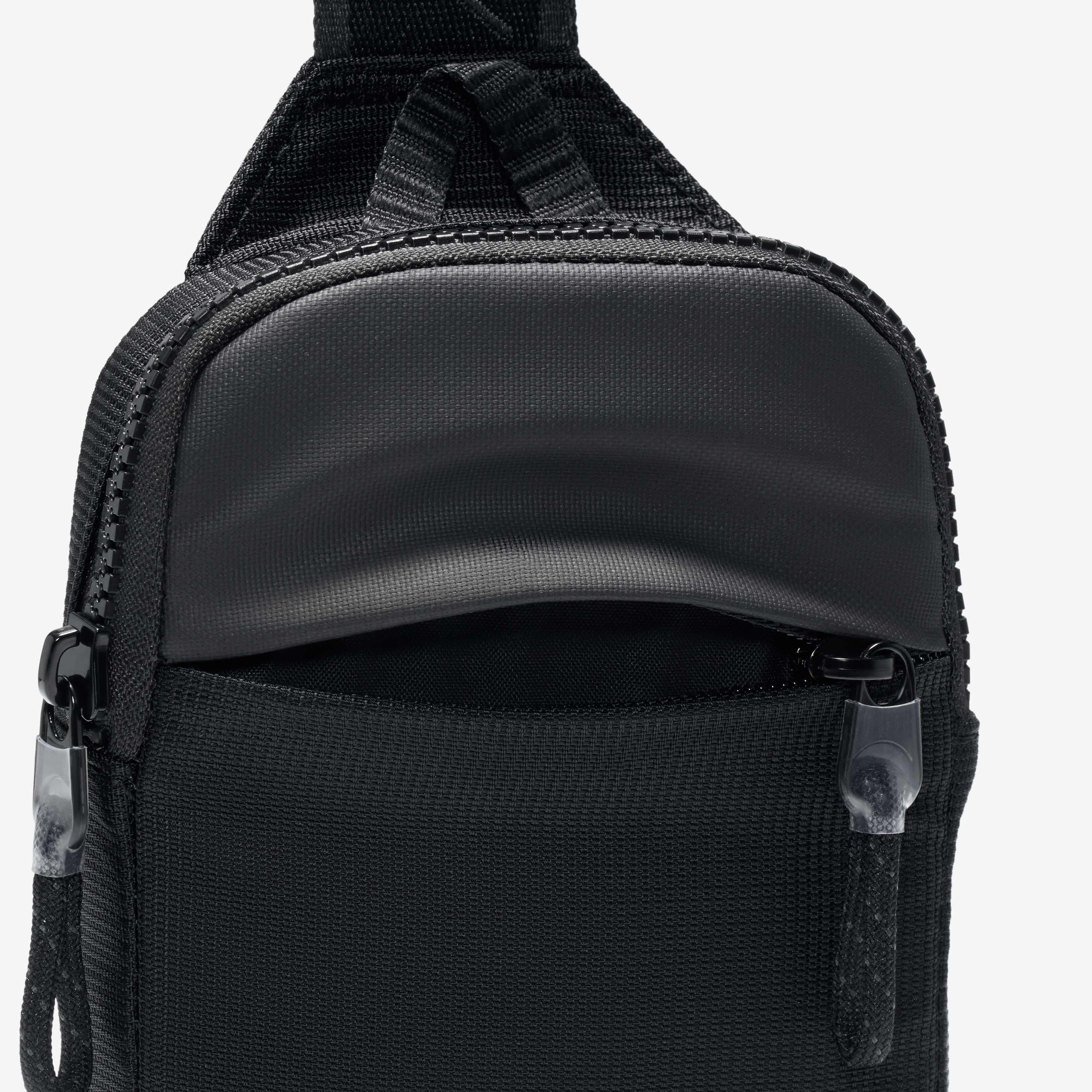 Nike Sportswear Essentials image number 4