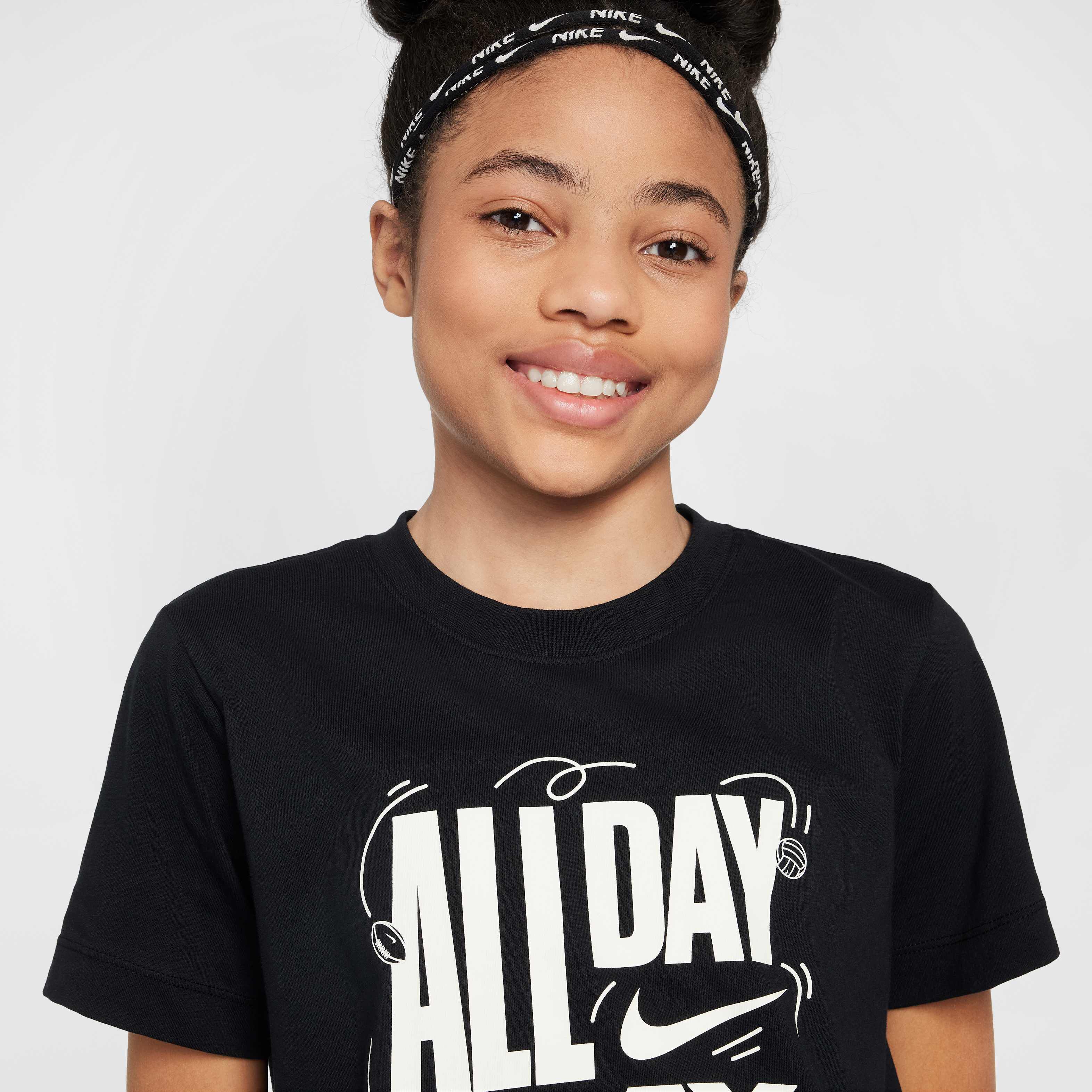 Nike Sportswear image number 2