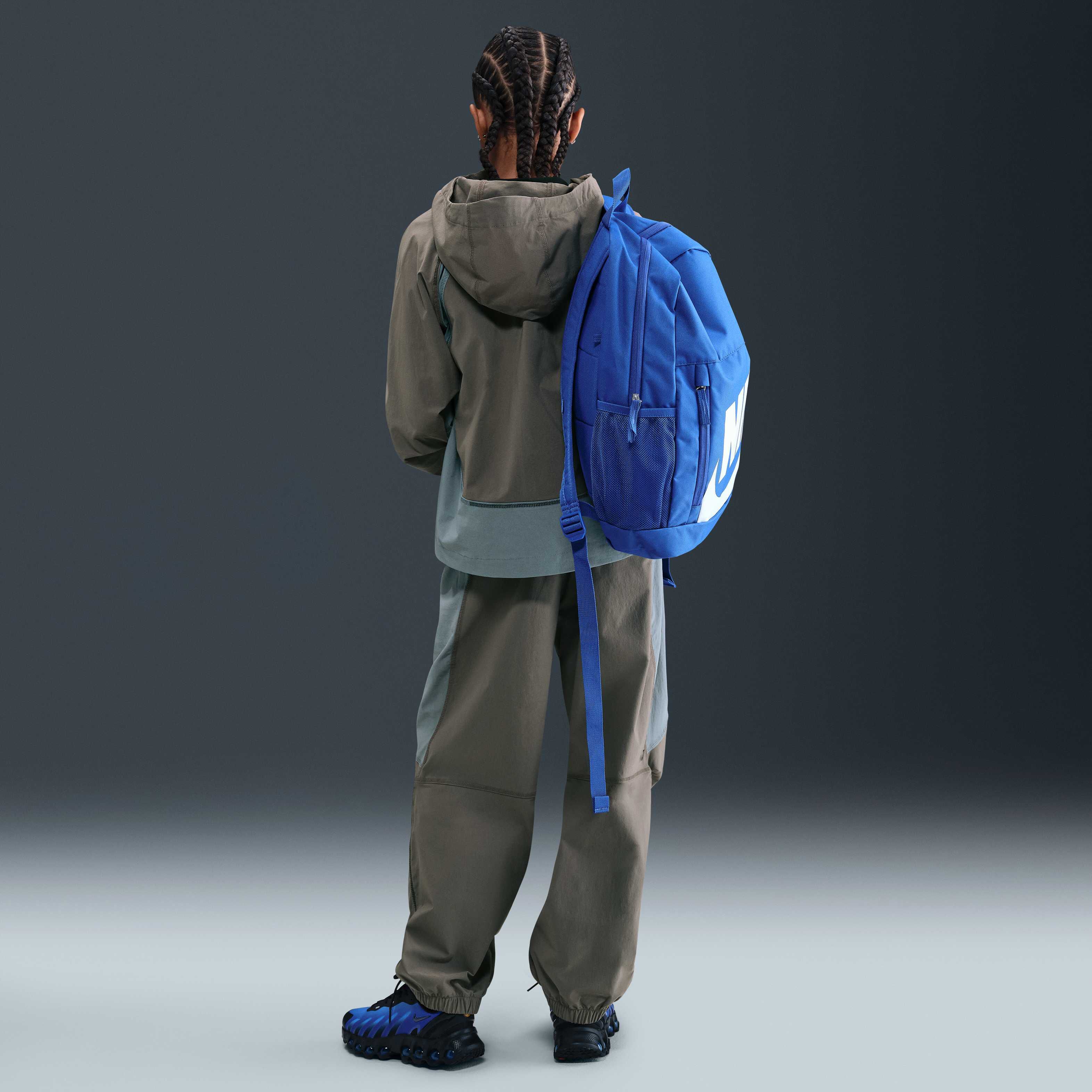 نايكي تك image number 5