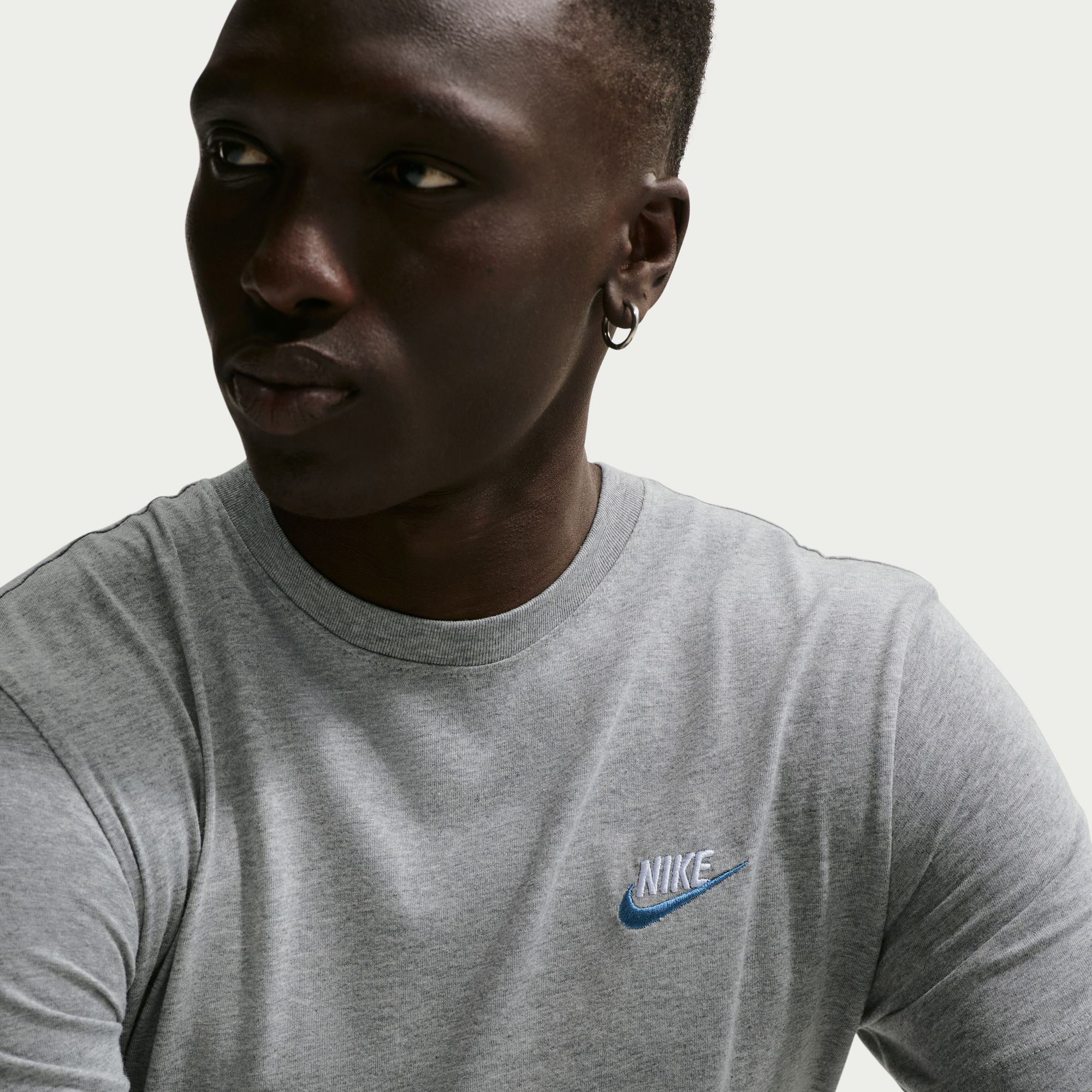 Nike Sportswear Club image number 4