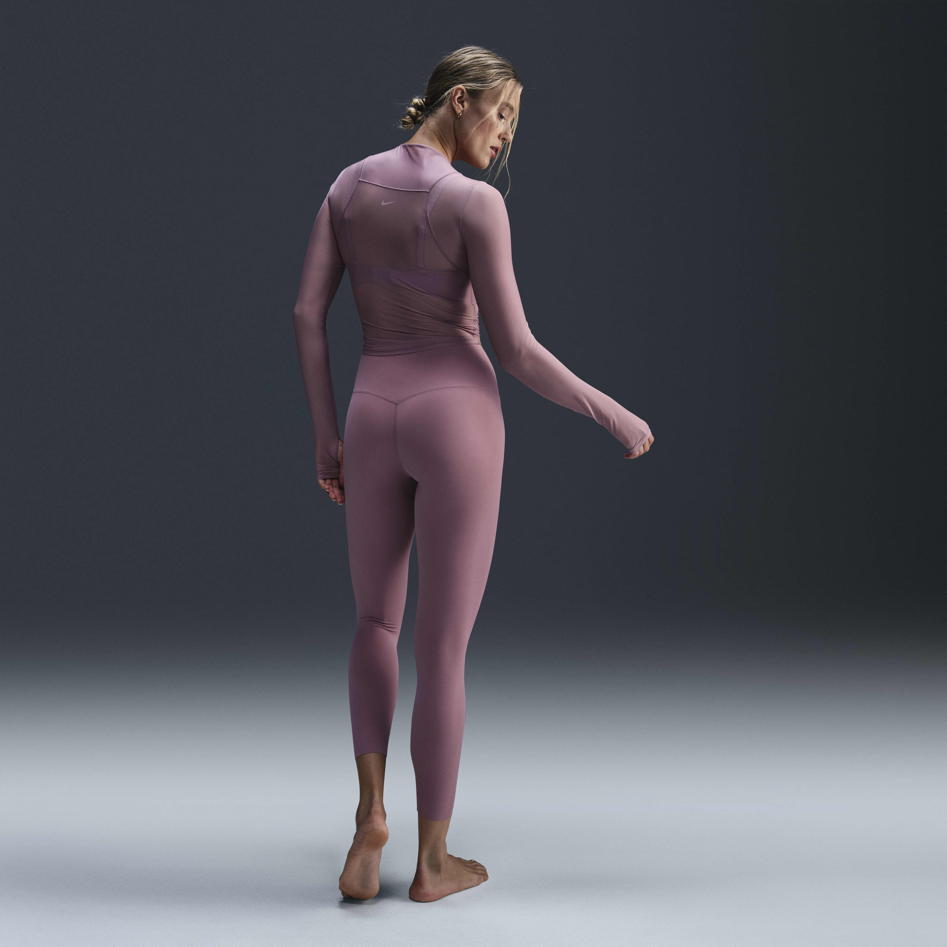 Nike Zenvy Sheer image number 4