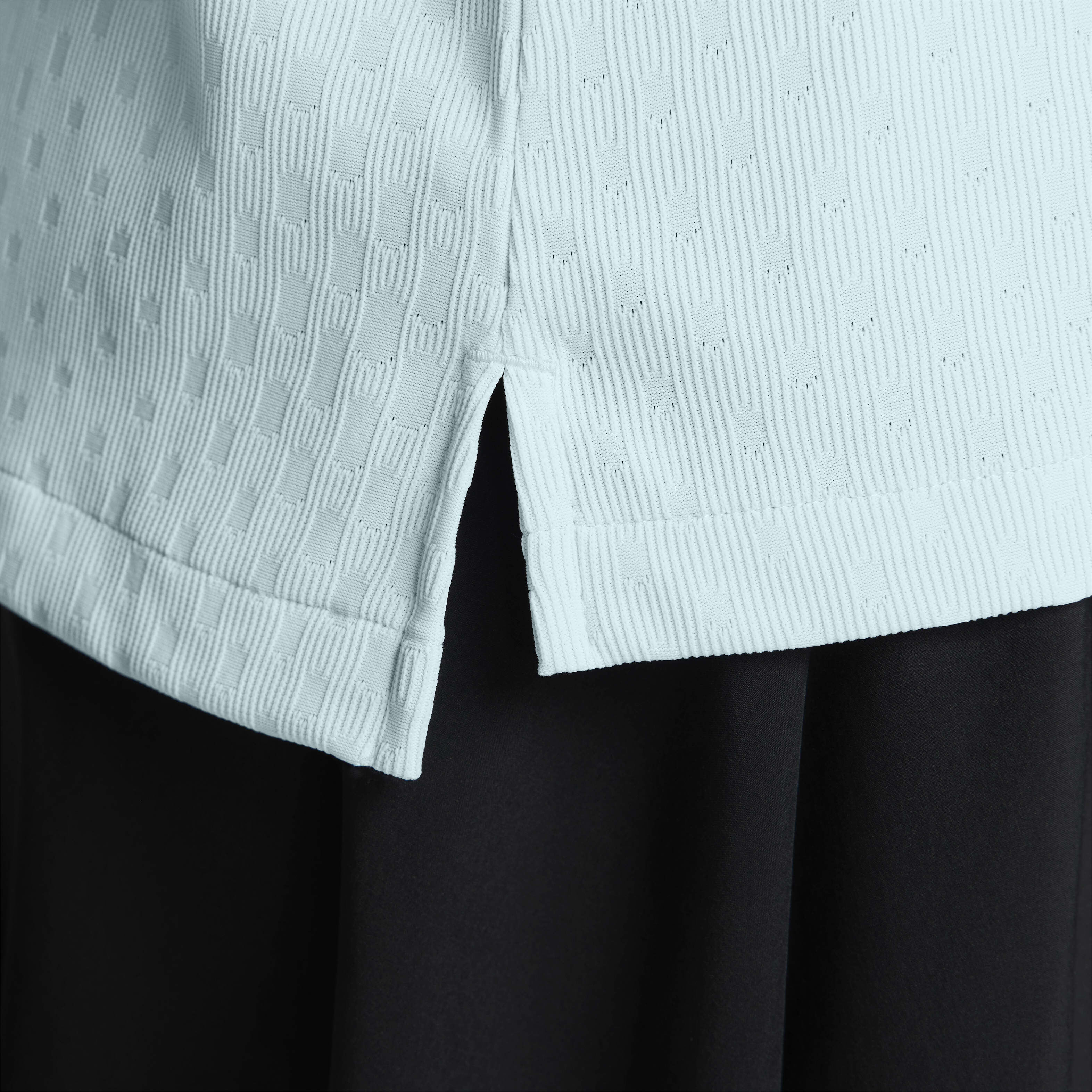 Nike Tour image number 4