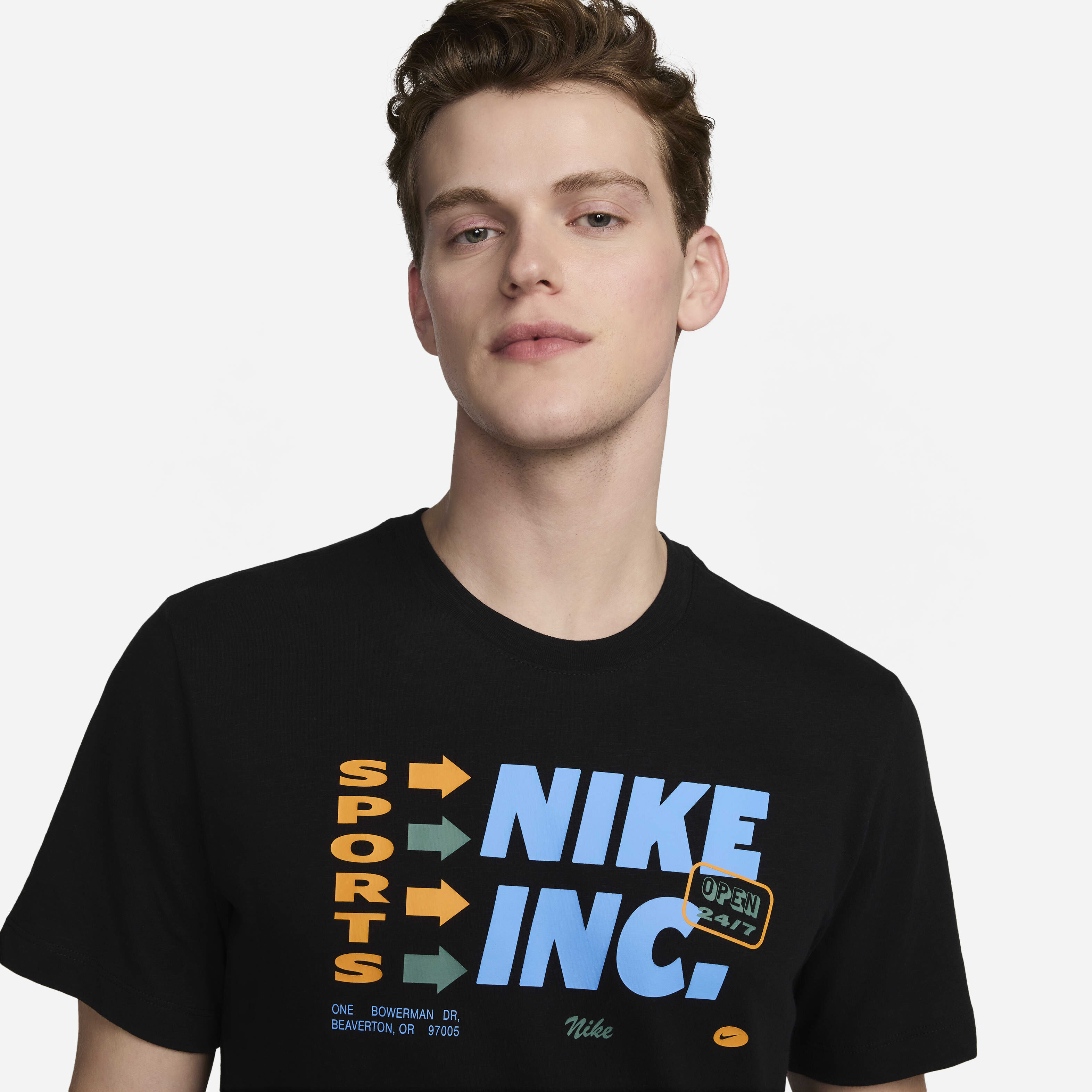 Nike image number 2