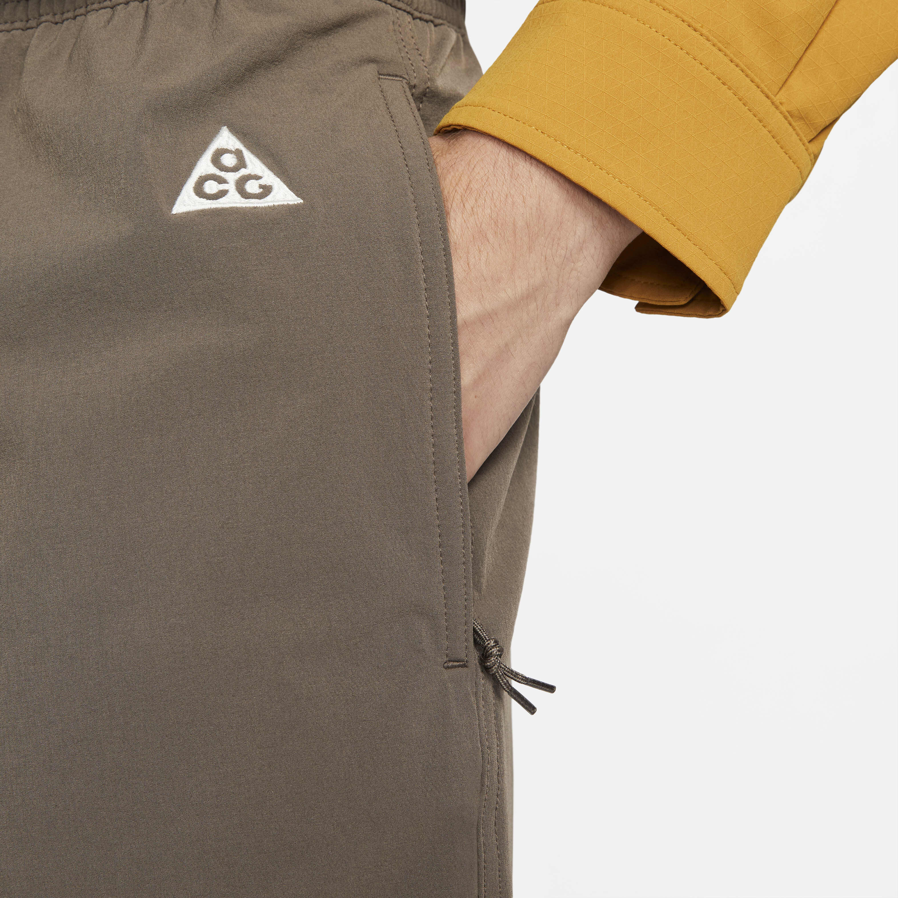 ナイキ ACG SunFarer Nike ACG Sun Farer softshell Full-Zip Jacket Bicoastal Green