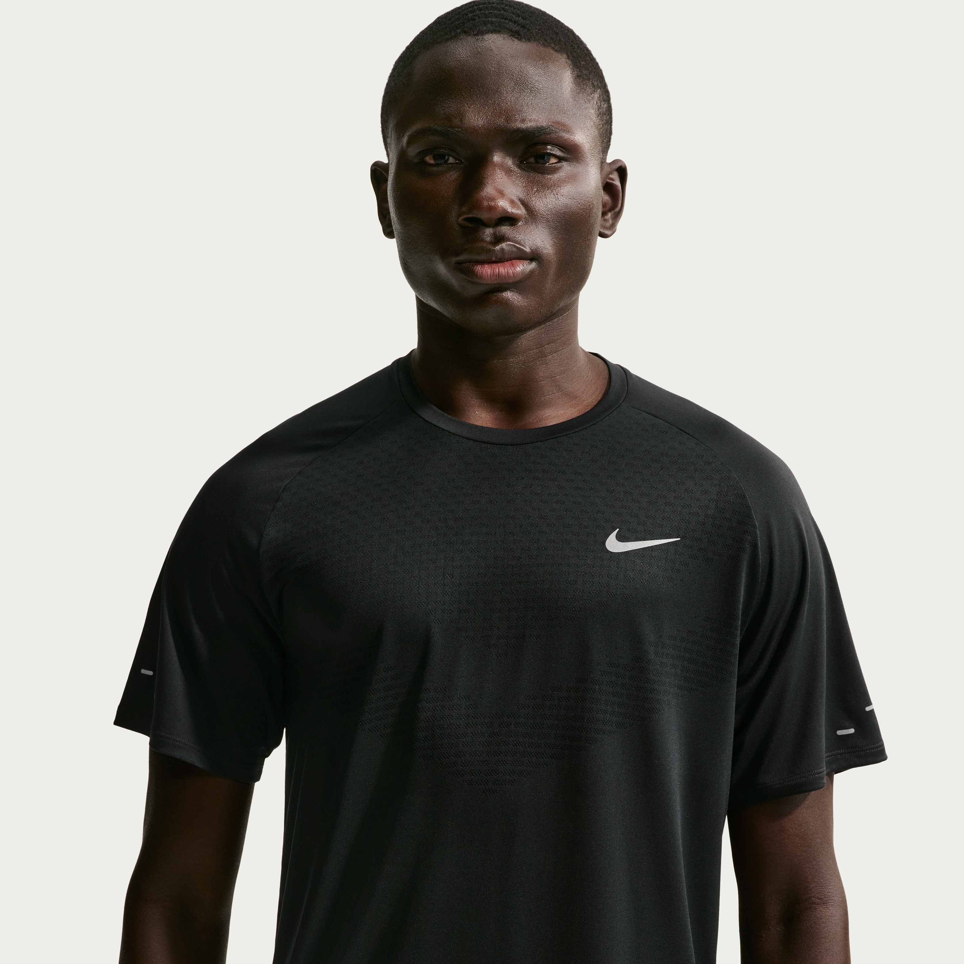 Nike Stride image number 0